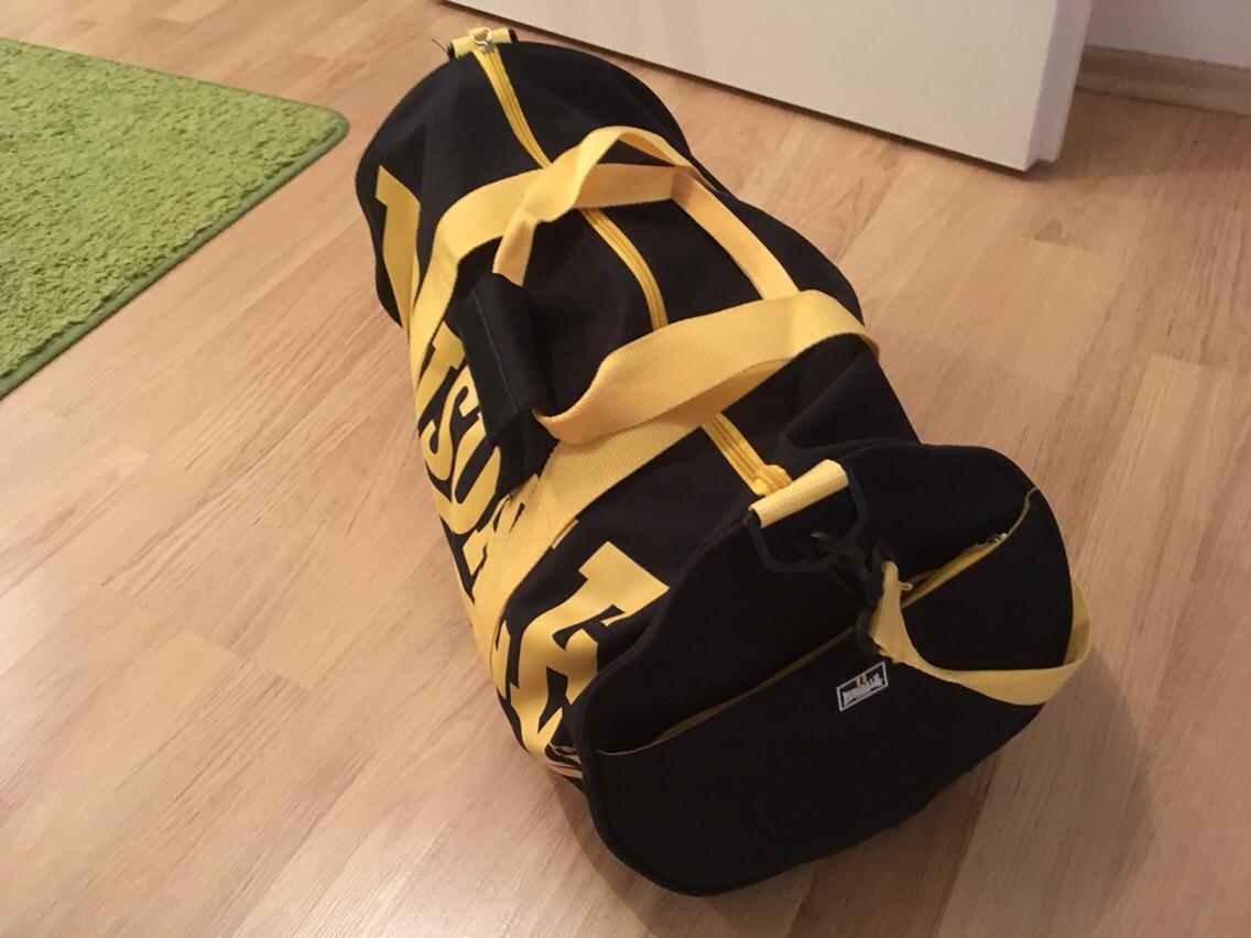 LONSDALE London Sporttasche mit Schulterriemen Neon Gelb