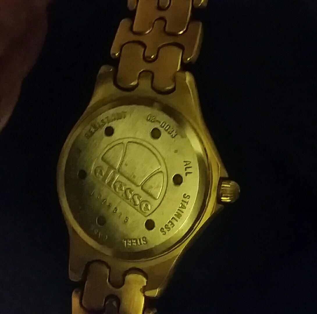 ellesse gold watch