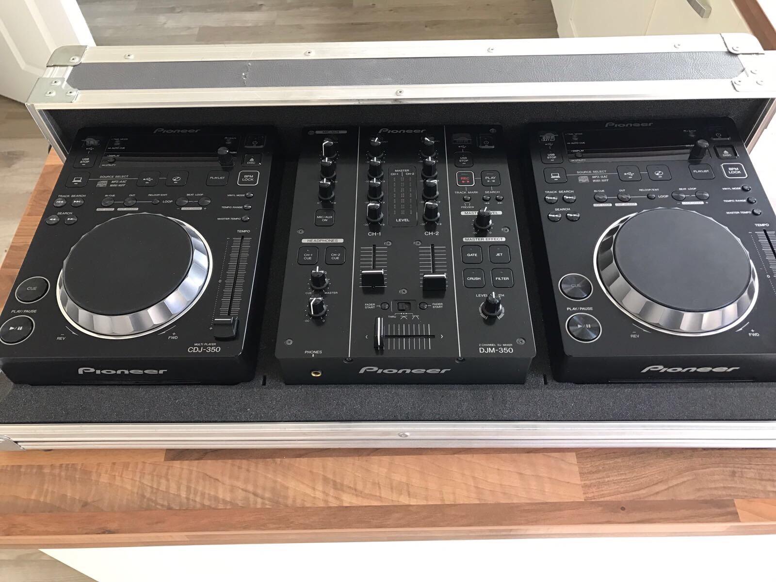 Pioneer Cdj 350 S And Djm 350 Mixer In Cm3 Broomfield For 775 00 For Sale Shpock