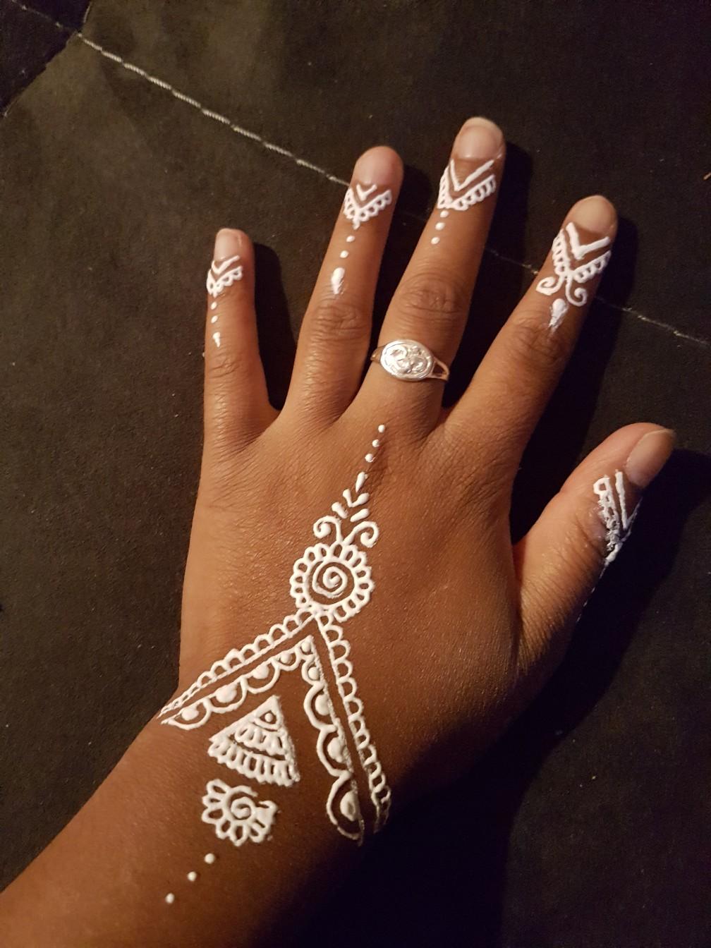 Henna Tattoo Bilder Einfach Elegant Arts Tattoo