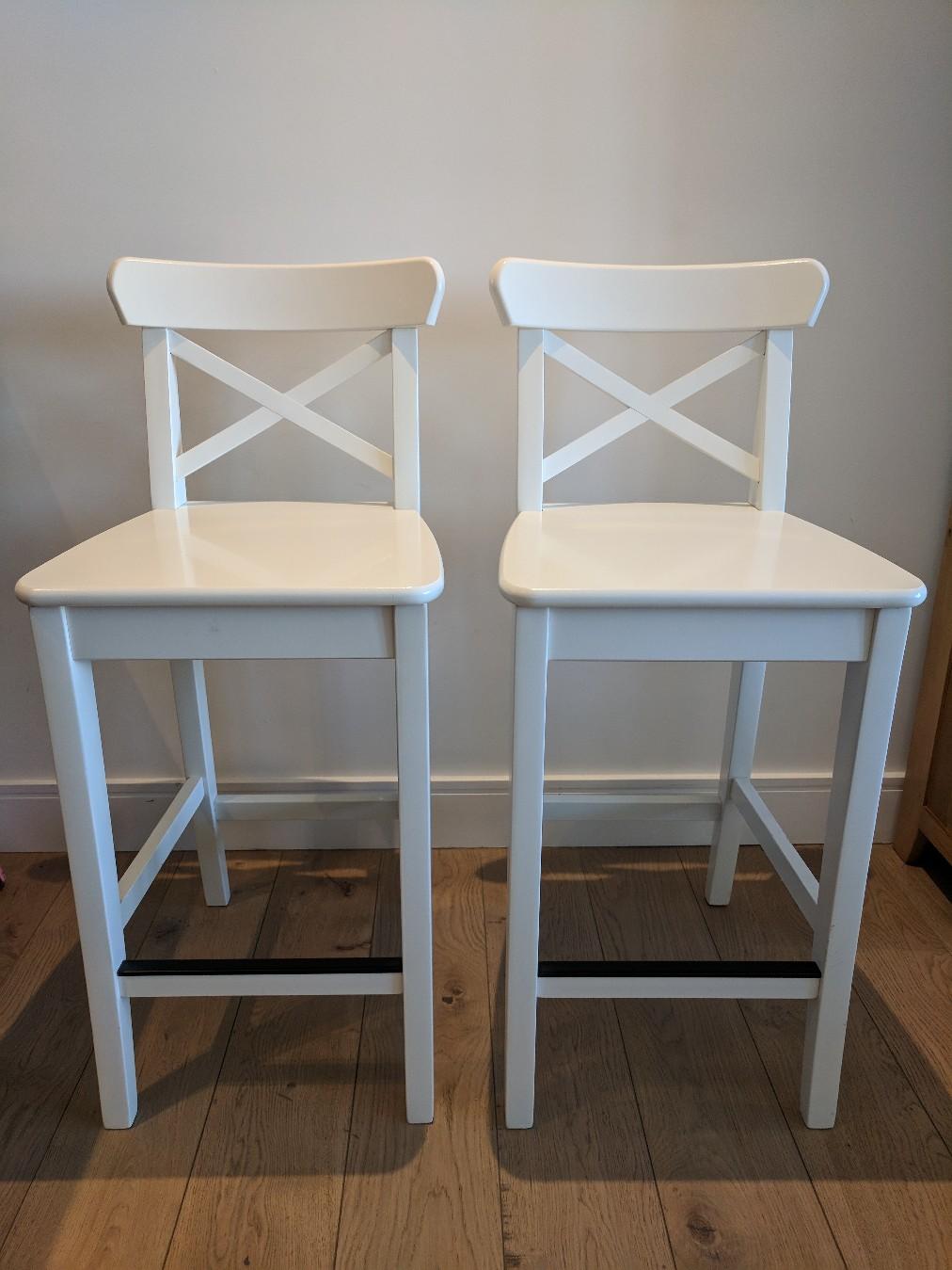 2 White IKEA Ingolf bar stools with backrest in TW8 Hounslow for £30.00