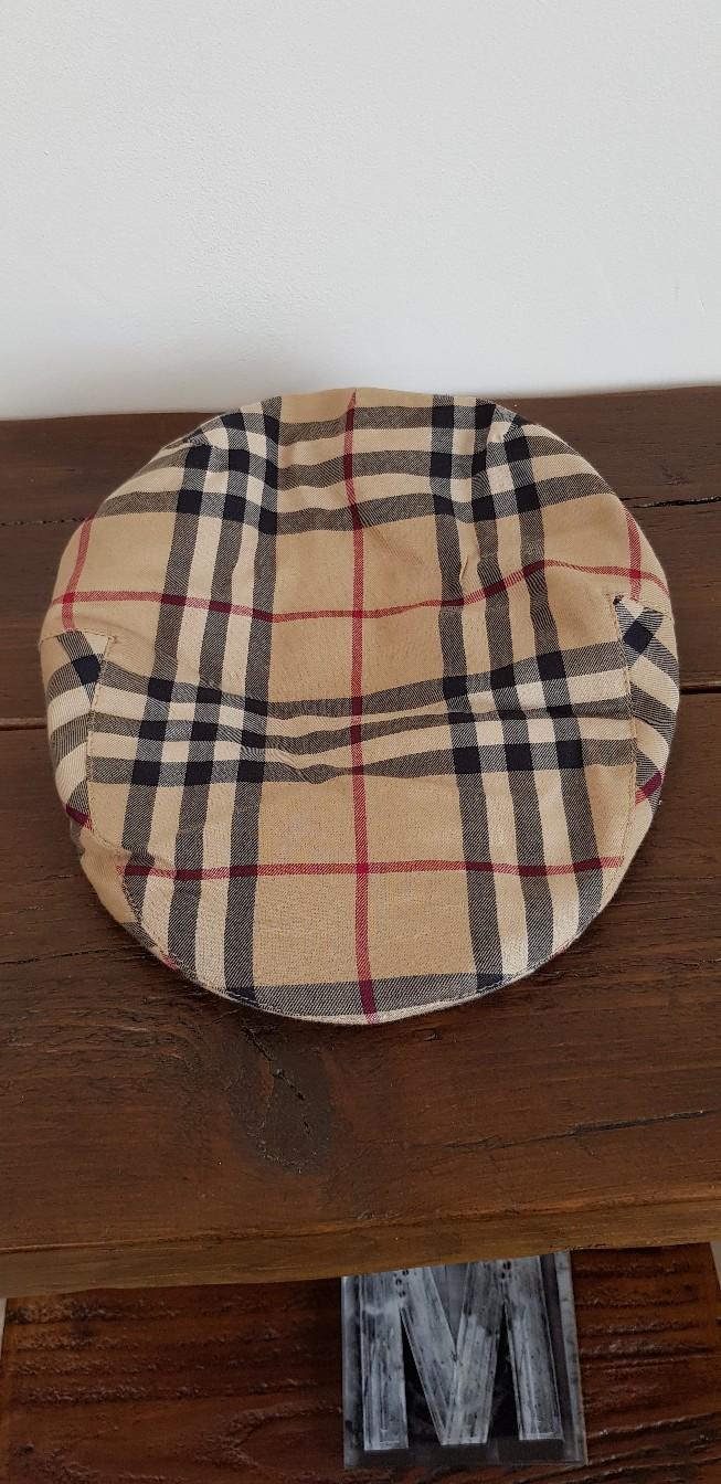 GENUINE Burberry Flat Cap in LE3 Blaby 
