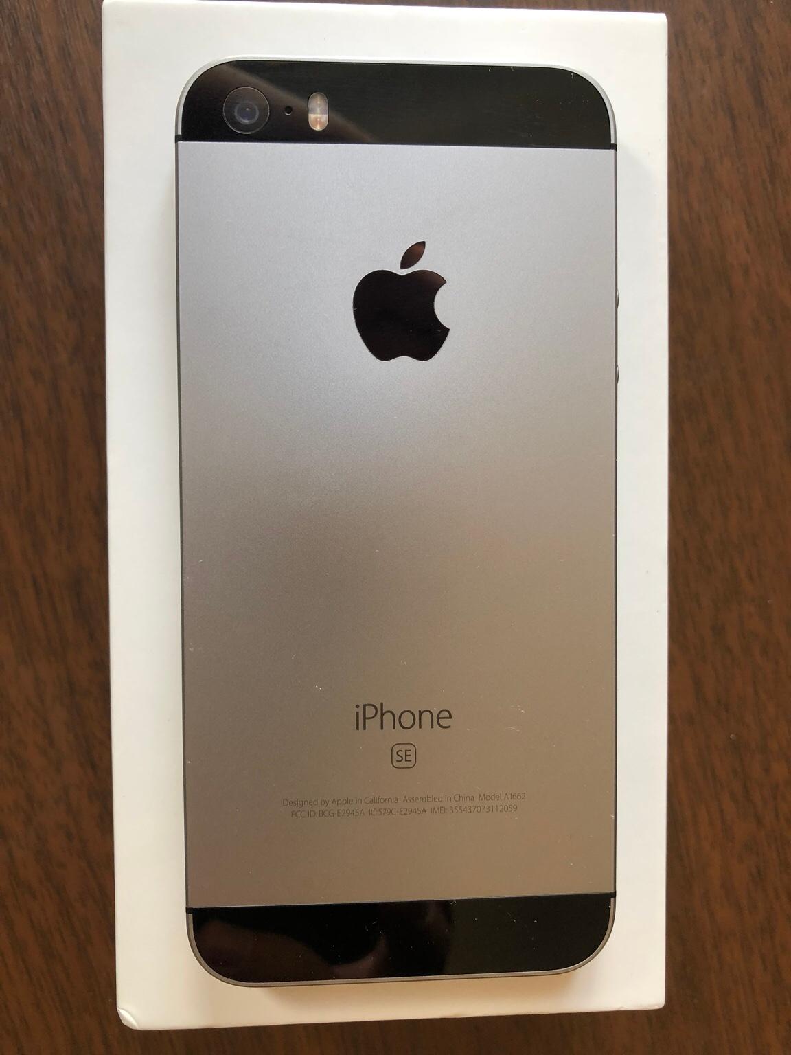 Apple Iphone Se 16gb Space Grey Unlocked In Al7 Hatfield For 130 00 For Sale Shpock