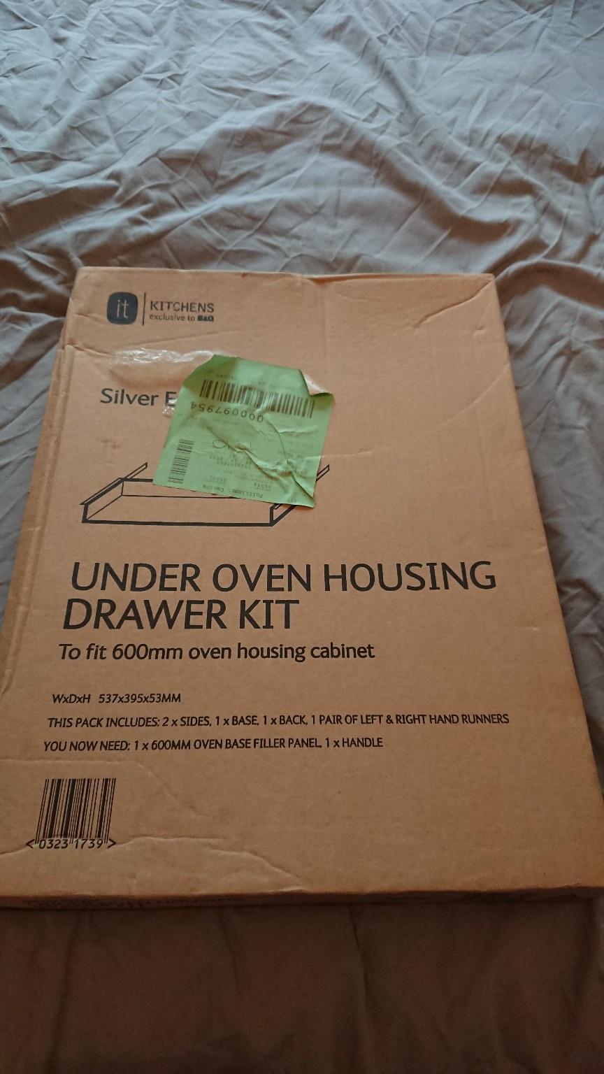 Oven Housing Drawer In Dy11 Wyre Forest Fur 15 00 Zum Verkauf