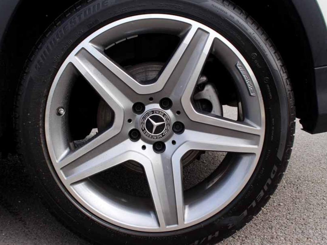 Mercedes Benz Alloy Wheel Center Caps Black In Tw6 Hillingdon Für 12 00 Zum Verkauf Shpock De