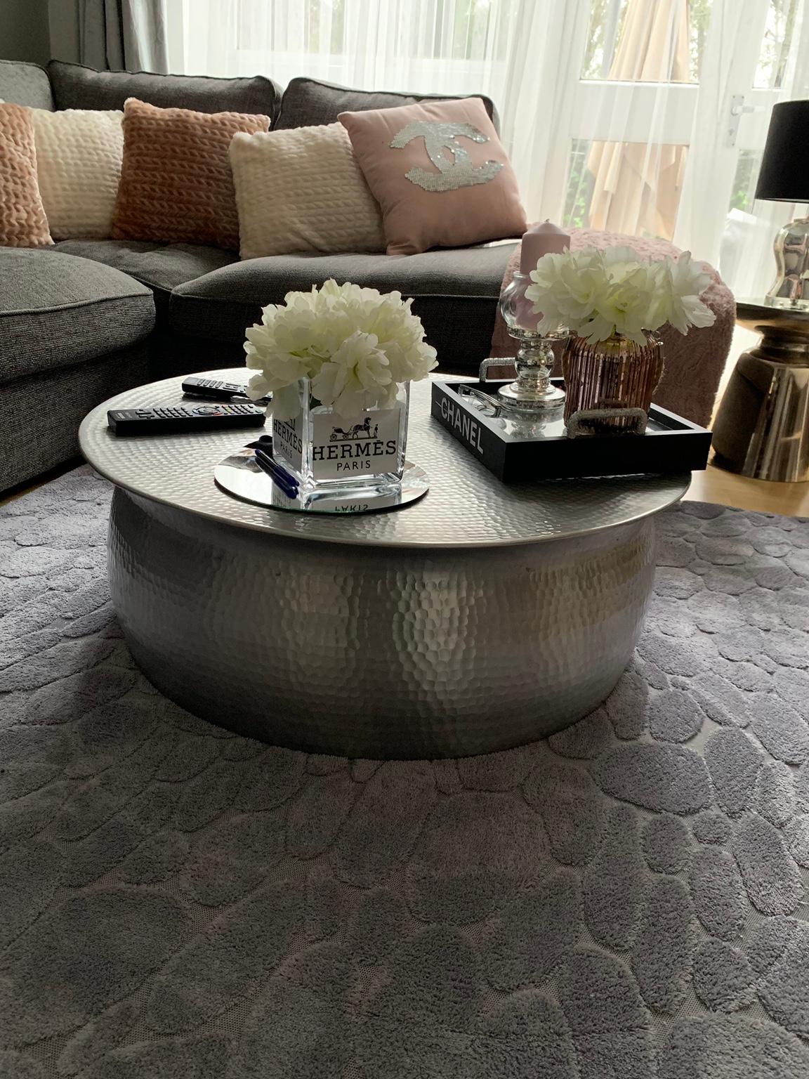 Featured image of post Hammered Aluminum Coffee Table : This table is created with a lightweight and stable aluminum frame that showcases a hammered surface for a gorgeous textured look.