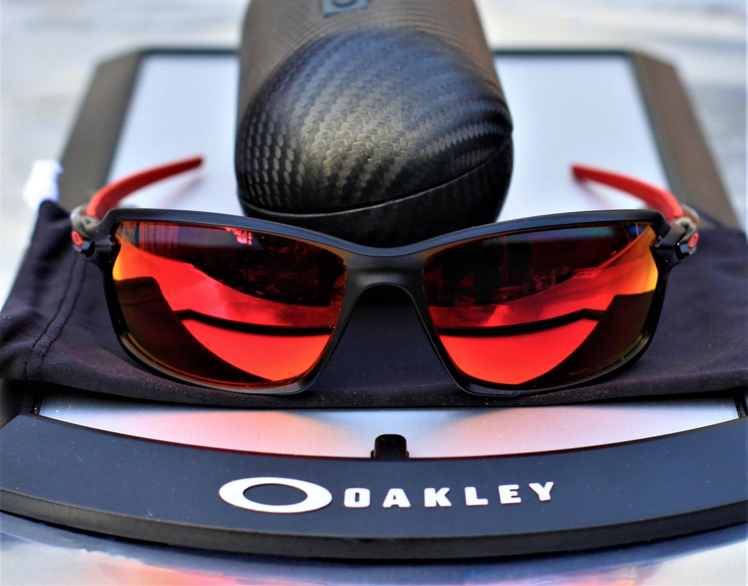 oakley carbon shift prizm lenses