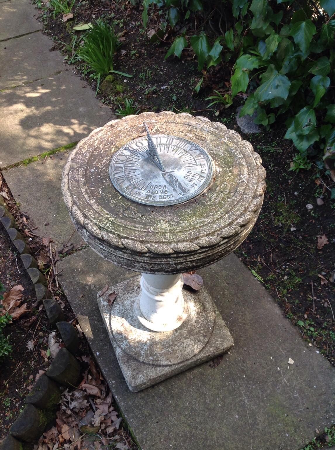 Garden sundial with pedestal in B29 Birmingham for £80.00 for sale | Shpock