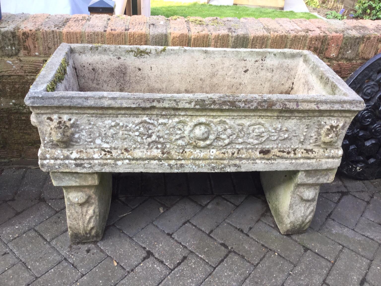 Vintage stone/concrete garden trough/planter in Brentwood for £48.00
