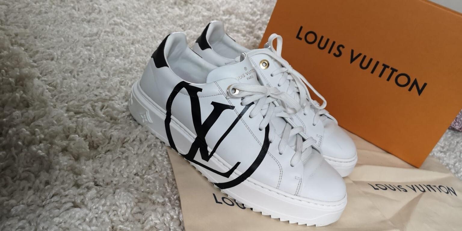 Louis Vuitton Time Out Sneaker In 619 Echzell For 450 00 For Sale Shpock