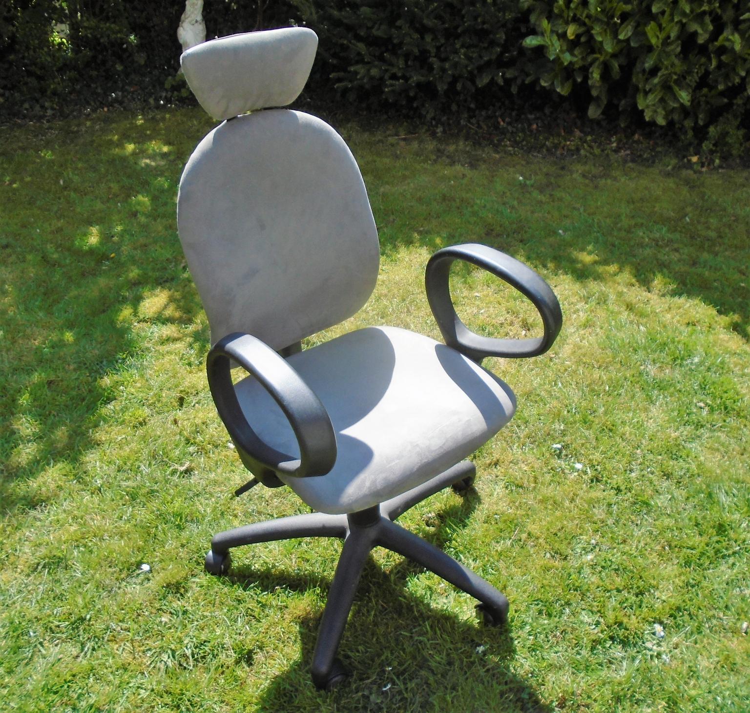 Grey Suede Office Computer Chair In Ch42 Wirral For 15 00 For