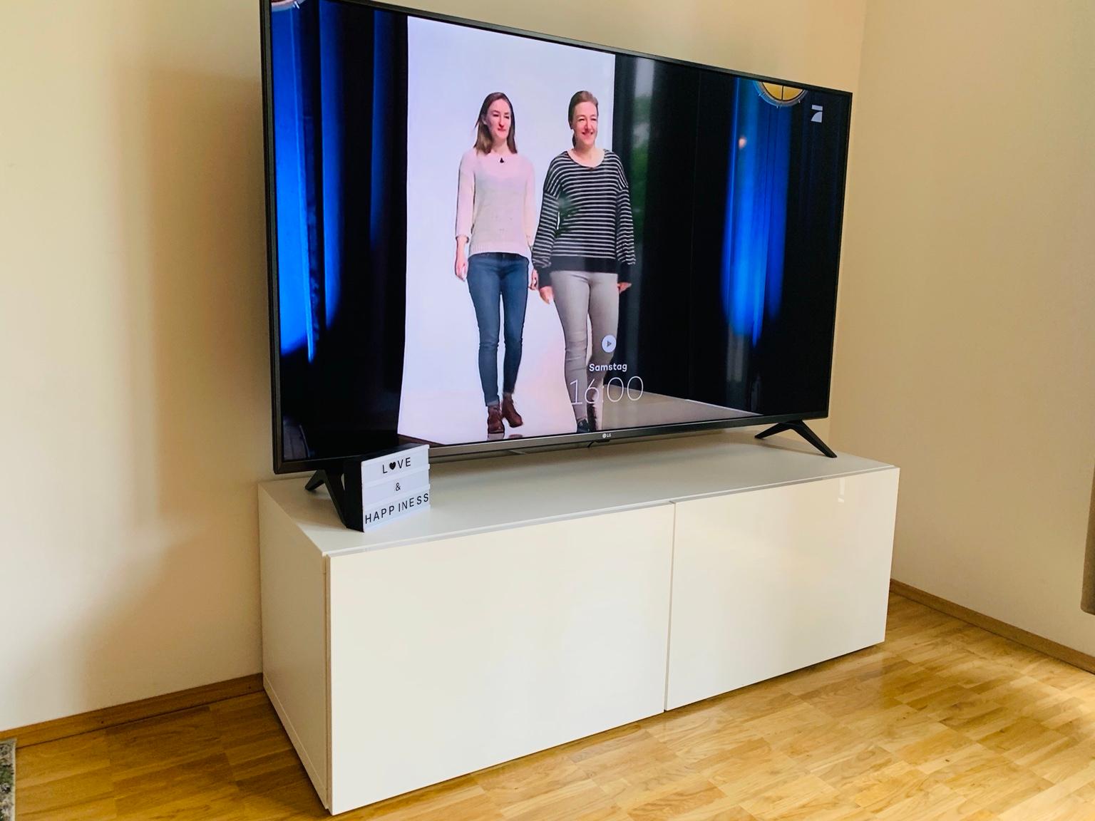 Ikea TV Schrank Fernsehschrank wei 223 in 10711 Berlin f 252 r 60 00 zum 