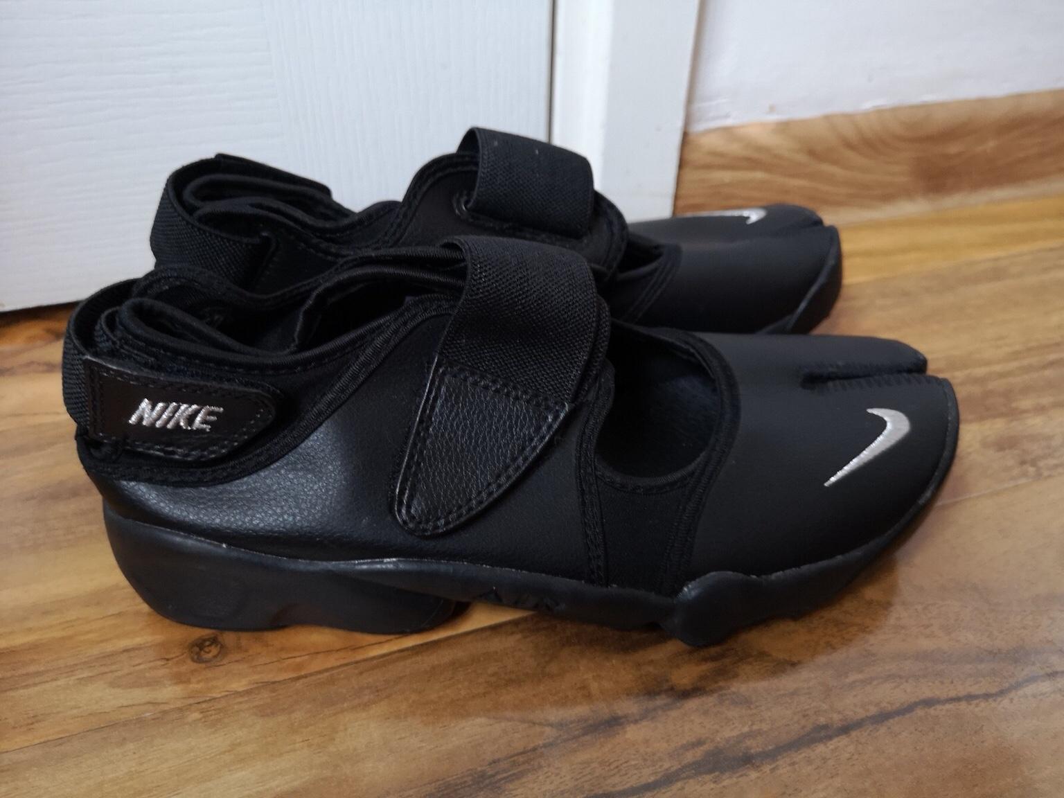 womens nike air rift trainers size 7