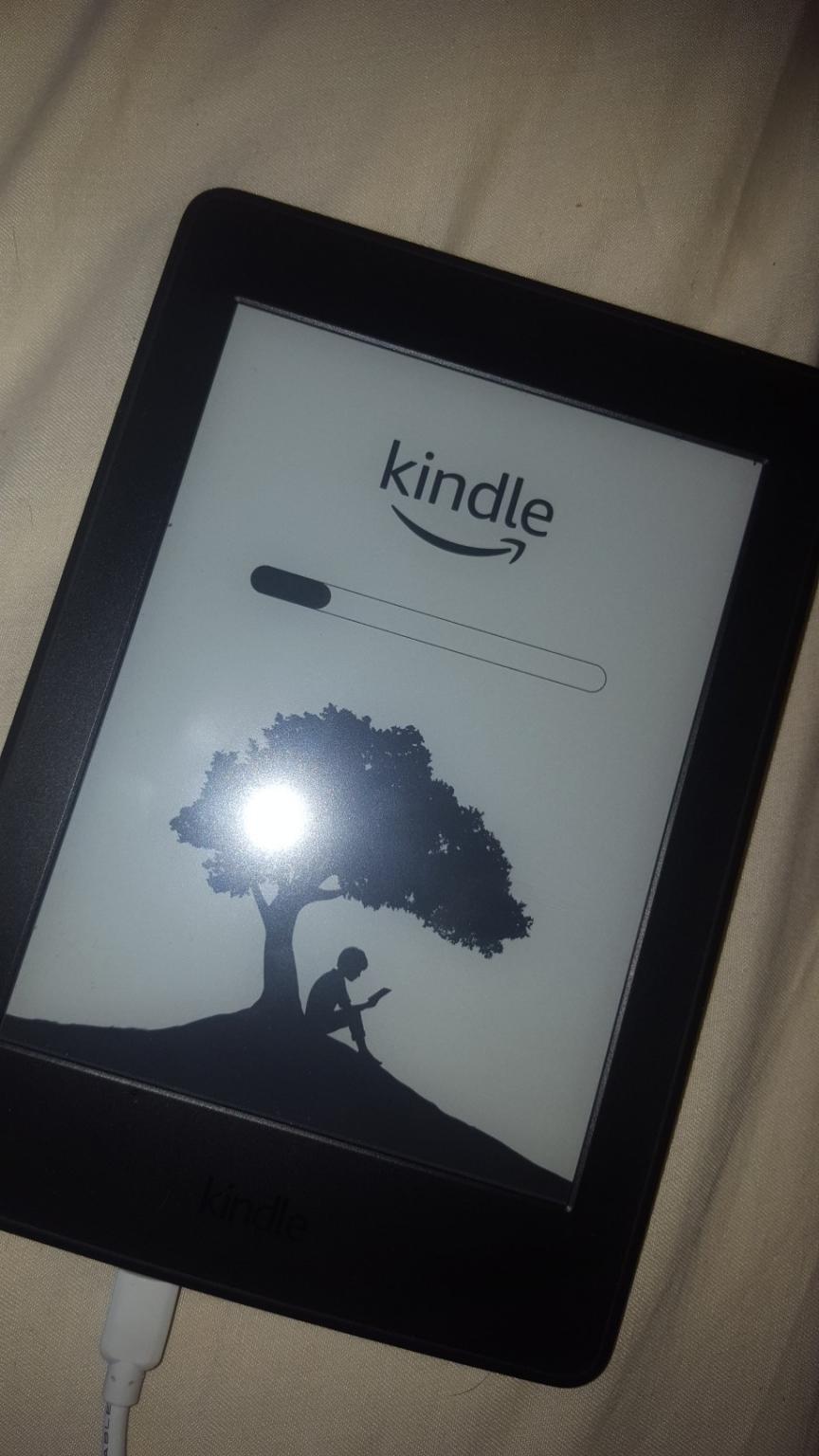 kindle paper white in B68 Sandwell for £40.00 for sale - Shpock