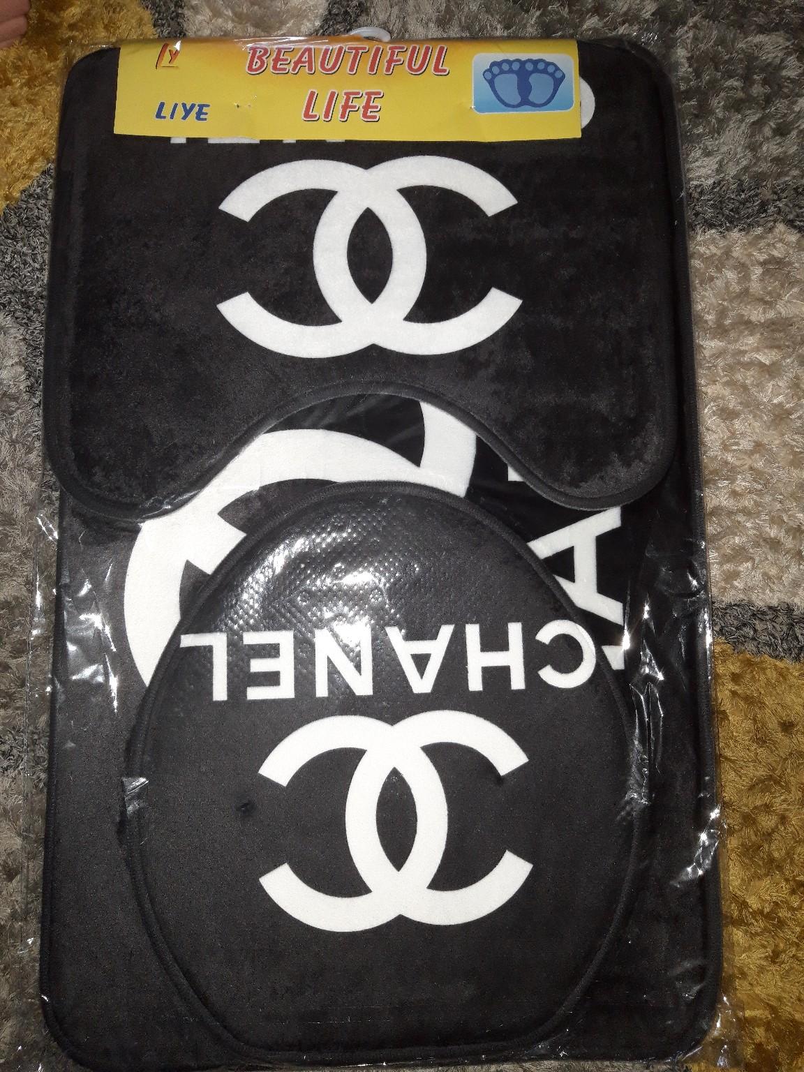 chanel bath mats in DY4 Sandwell for £10.00 for sale | Shpock