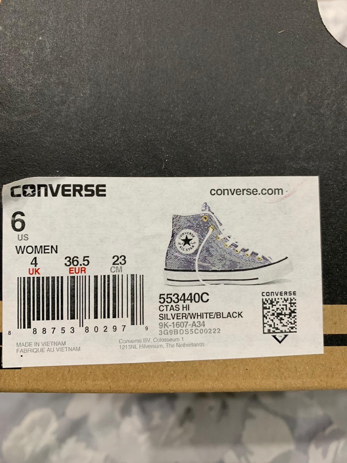 silver converse size 7