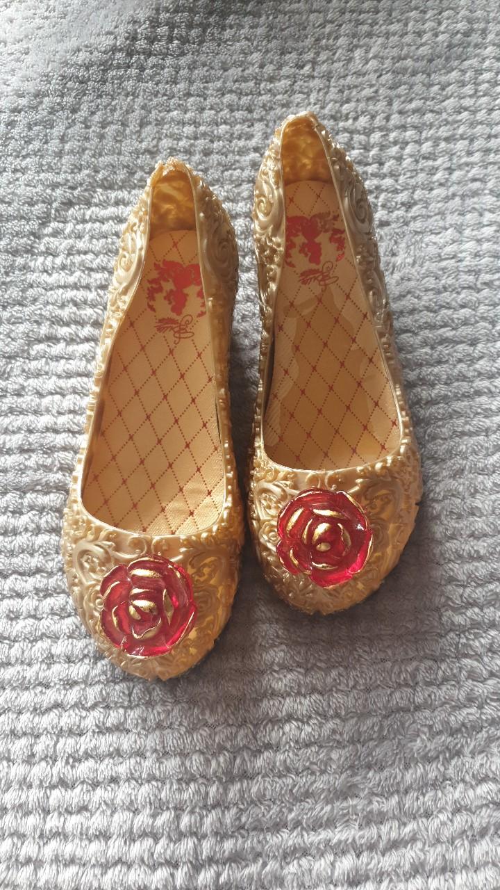 belle shoes size 910 Disney store in London for £3.00 for