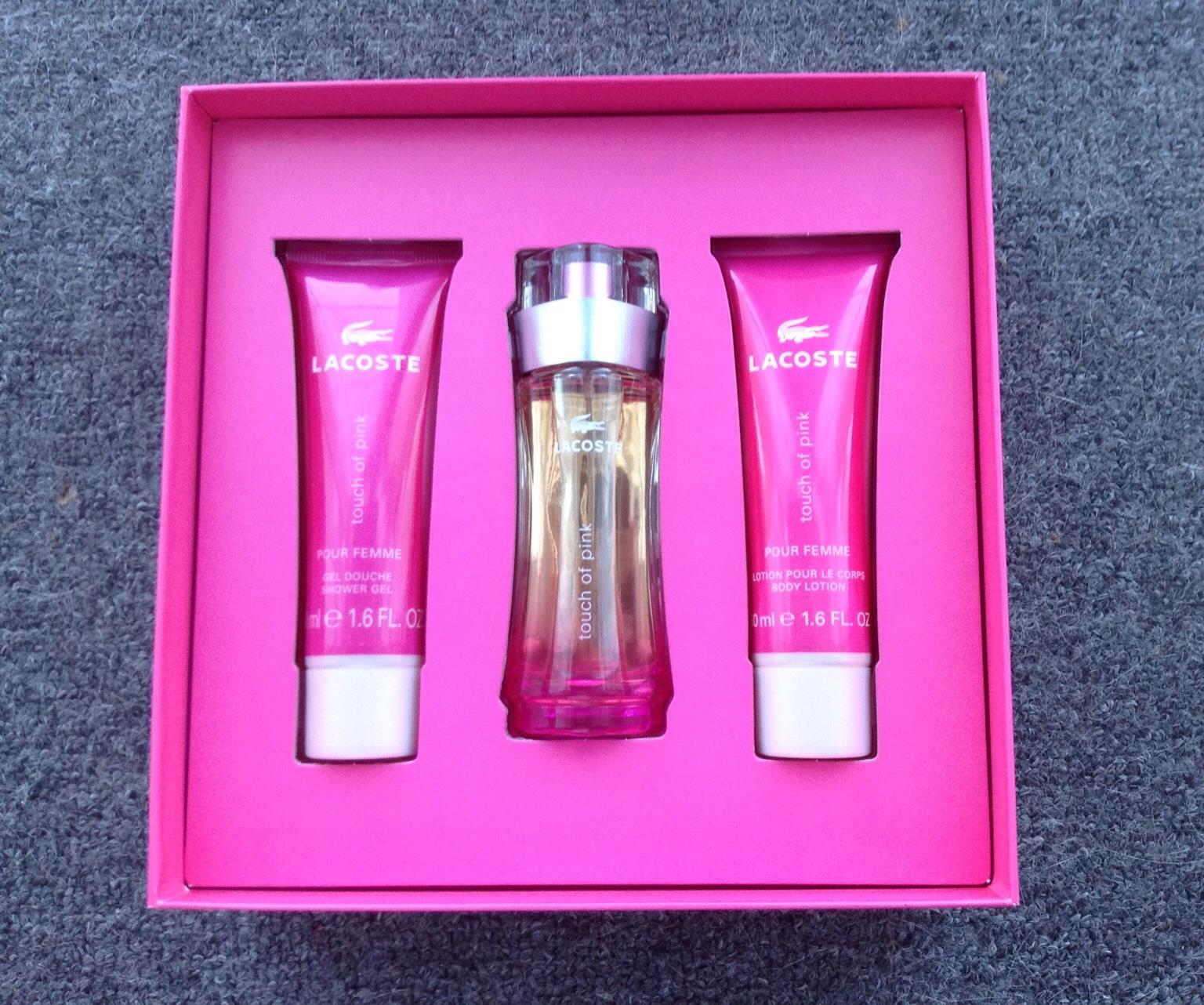 lacoste touch of pink gift set boots