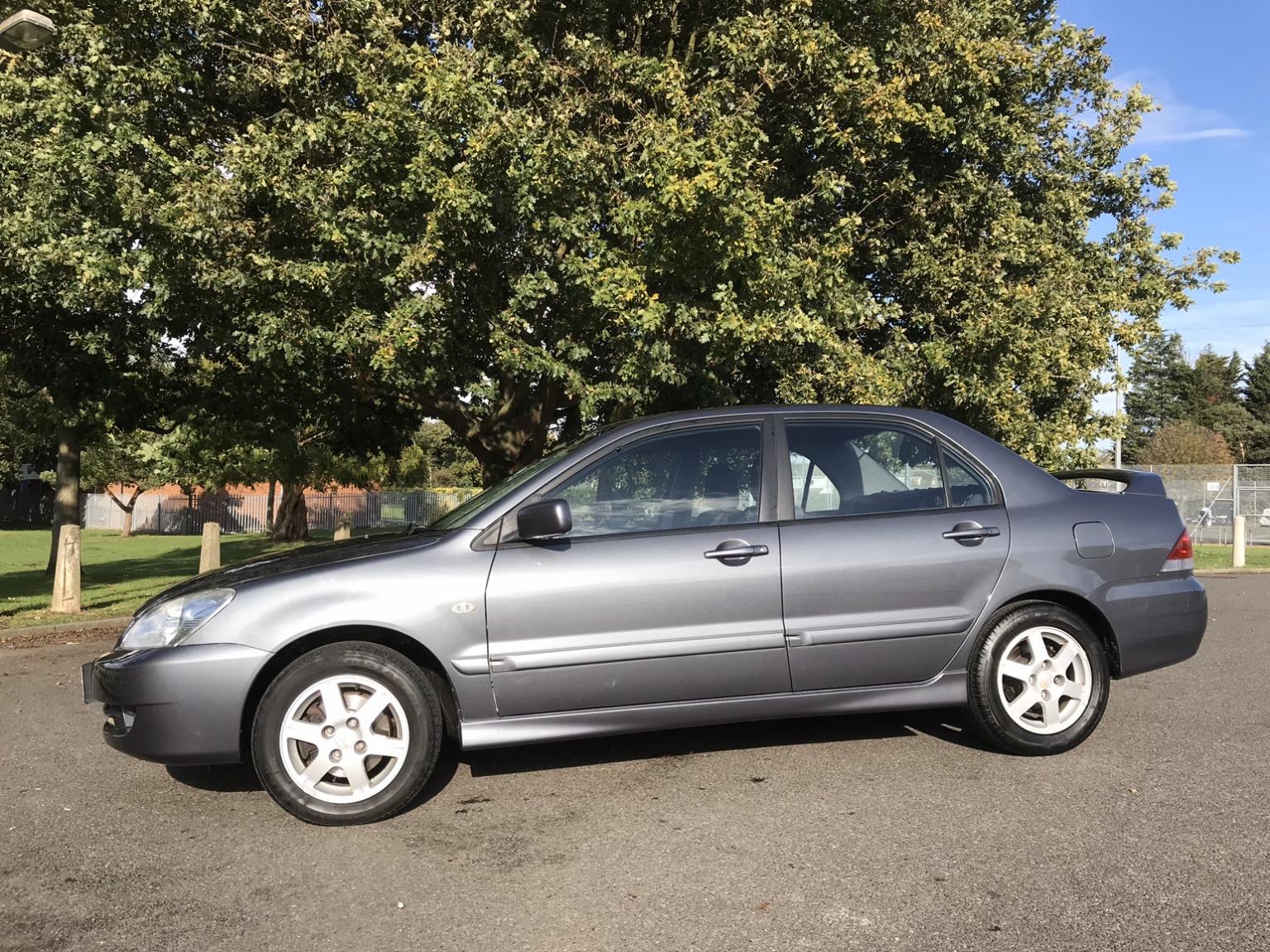 Mitsubishi Lancer 1.6 service history in Castle Point for