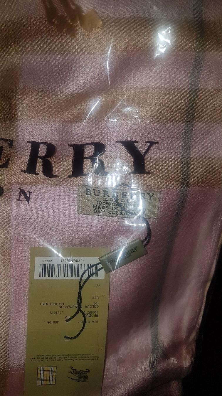burberry beetroot scarf