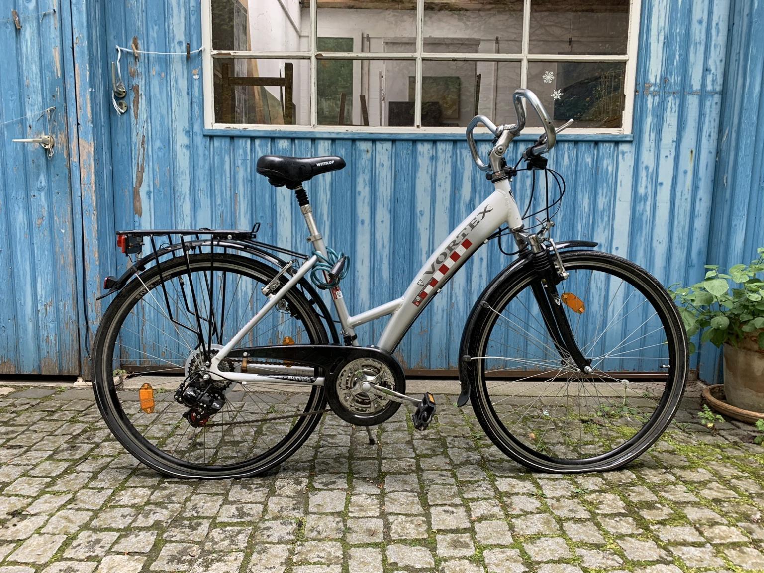 Fahrrad Vortex Travel 500 LEICHT DEFEKT in 55116 Mainz