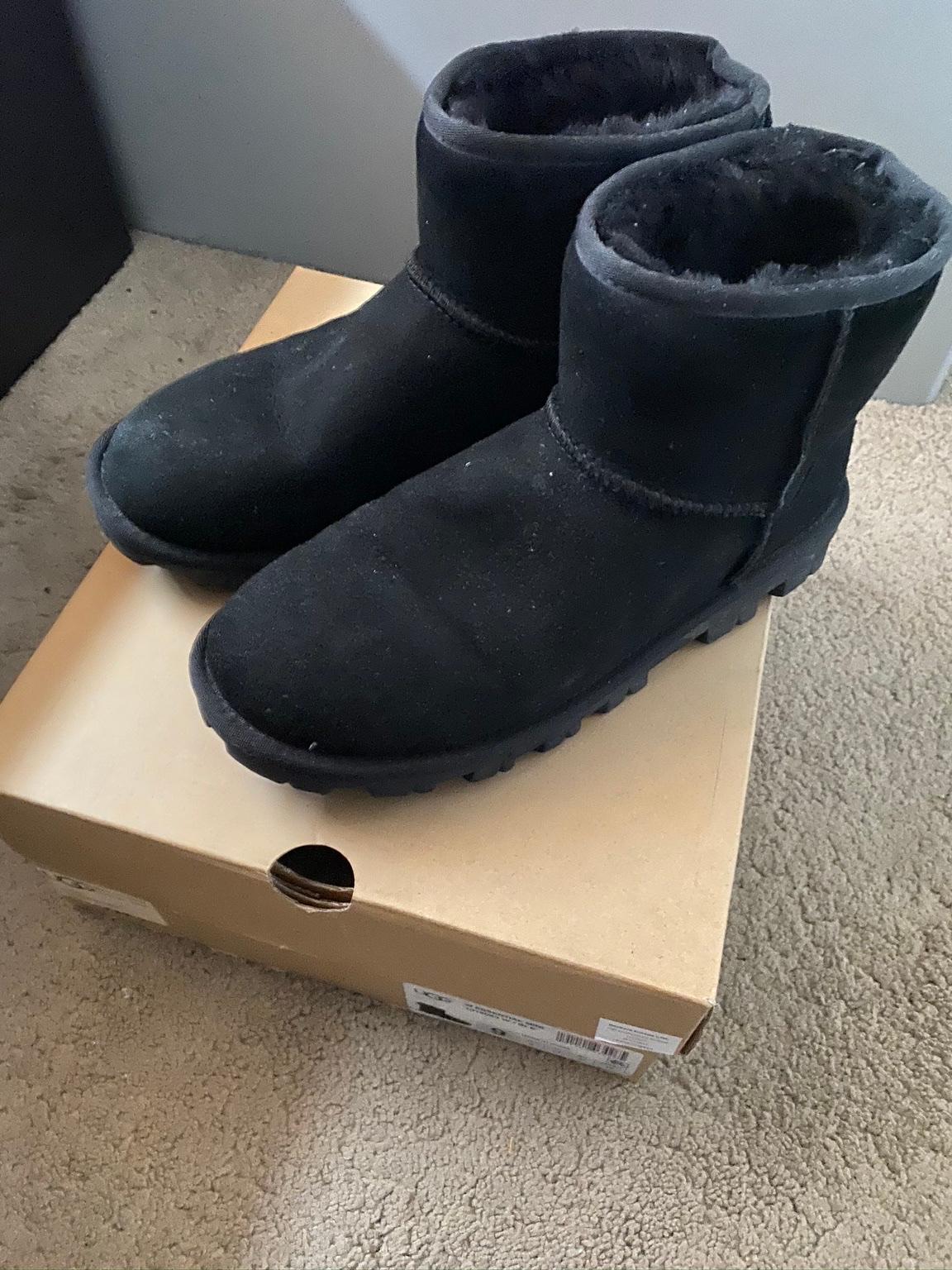 UGG essential mini boots in SE24 London 