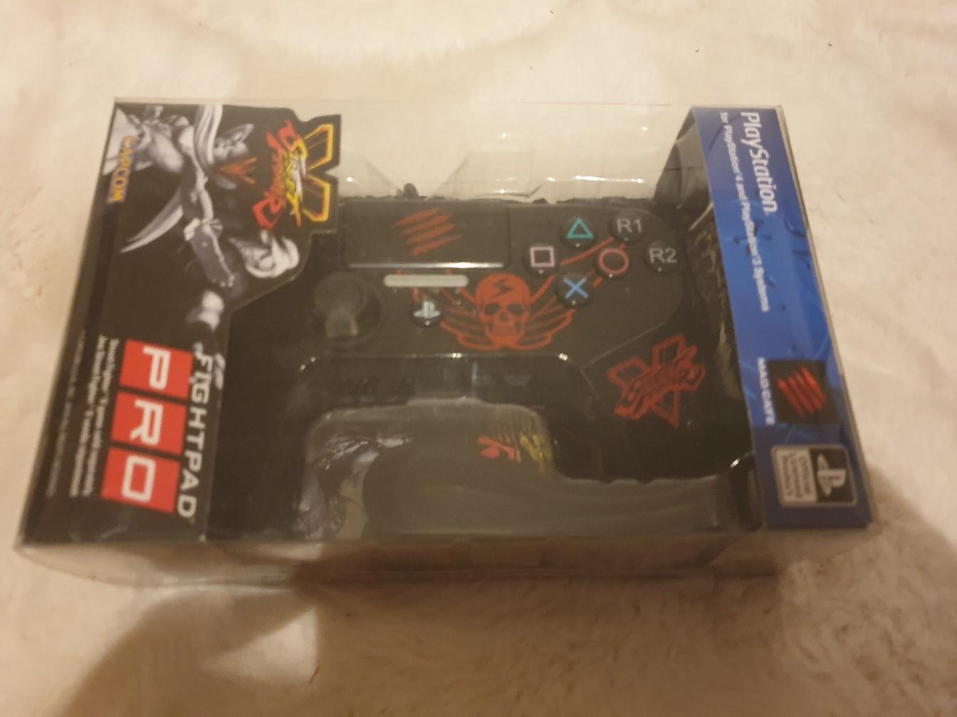 b'PS4 mad catz  Street fighter fightpad pro #1' for sale  