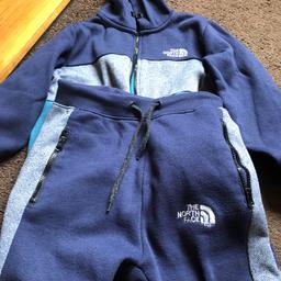 fake north face tracksuit