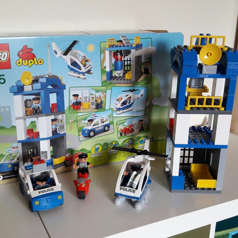 Lego duplo polizeistation