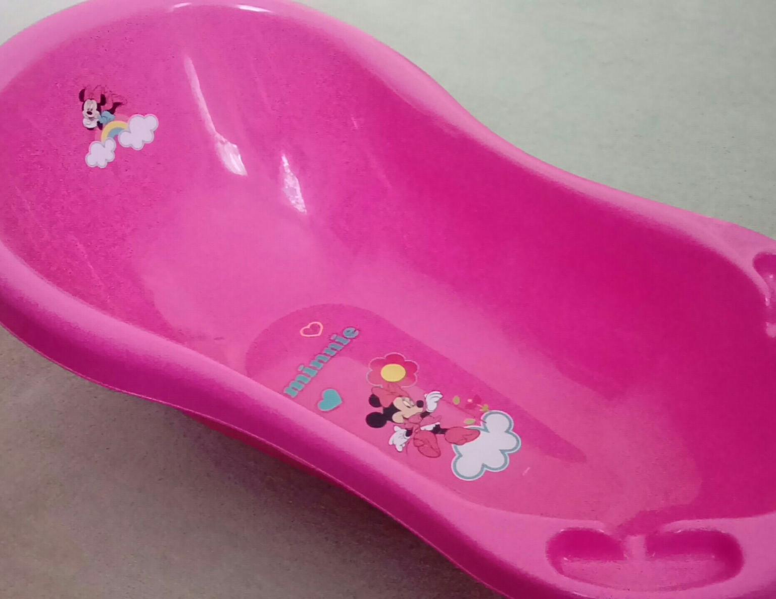 Minnie Mouse Baby Bath