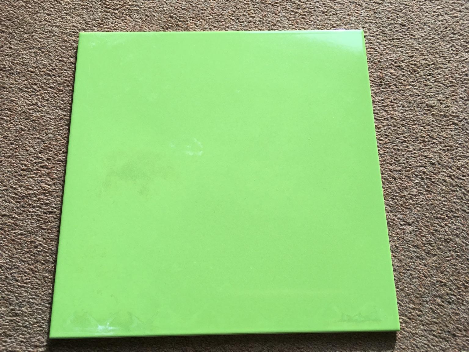 35 Fanal Made In Spain Lime Green Floor Tiles In S80 Creswell Fur
