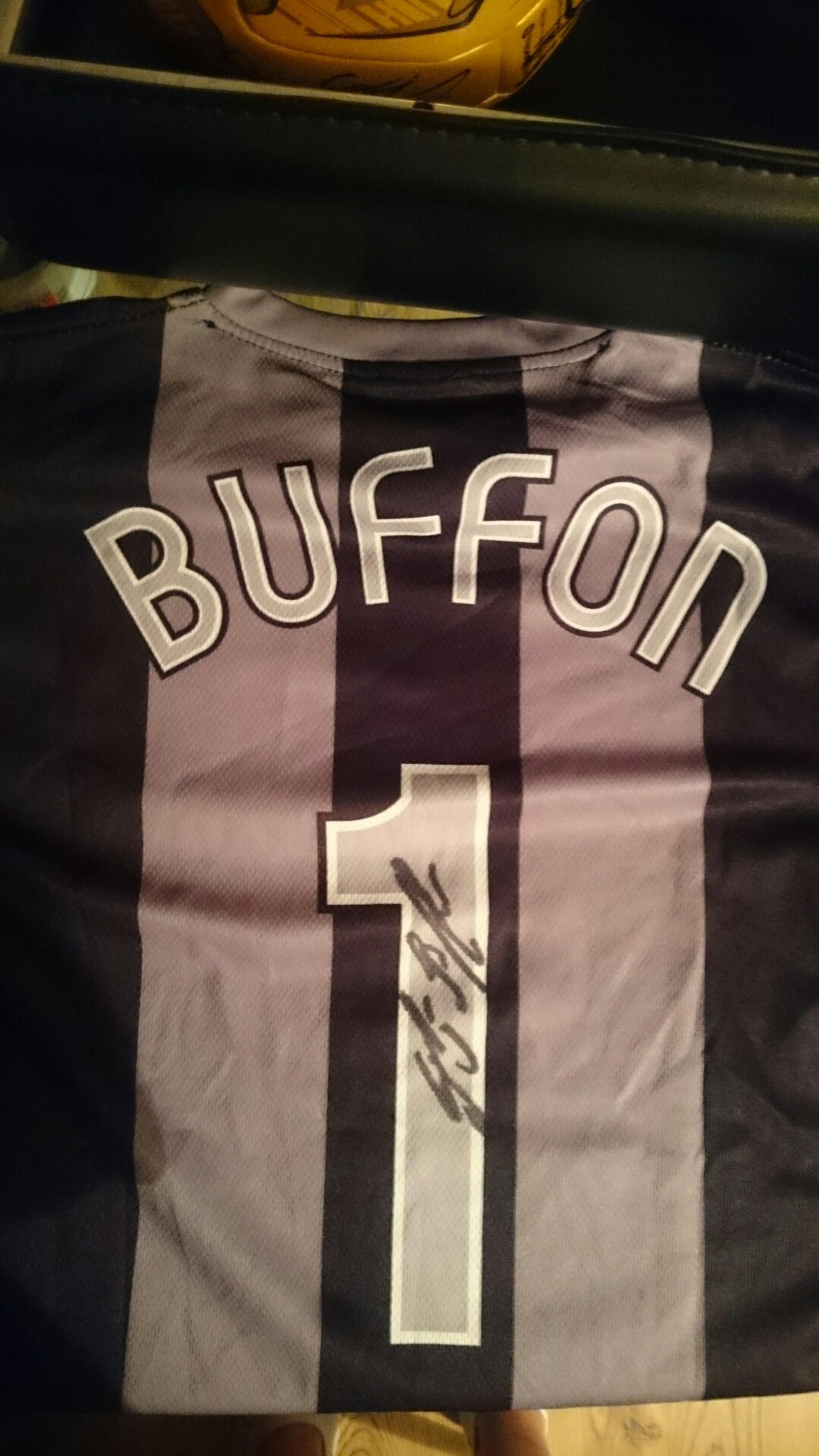 buffon signed jersey