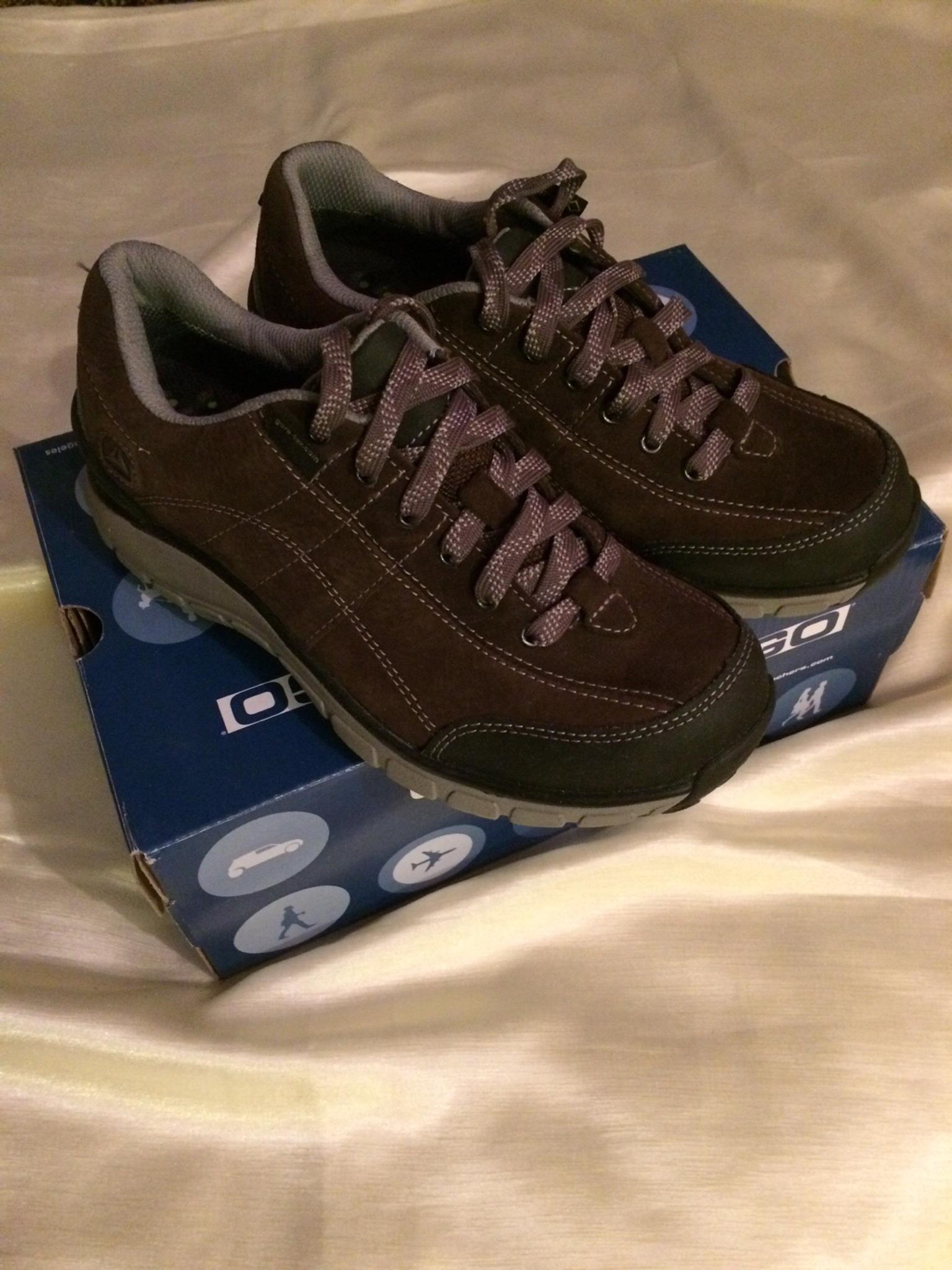 clarks brown trainers