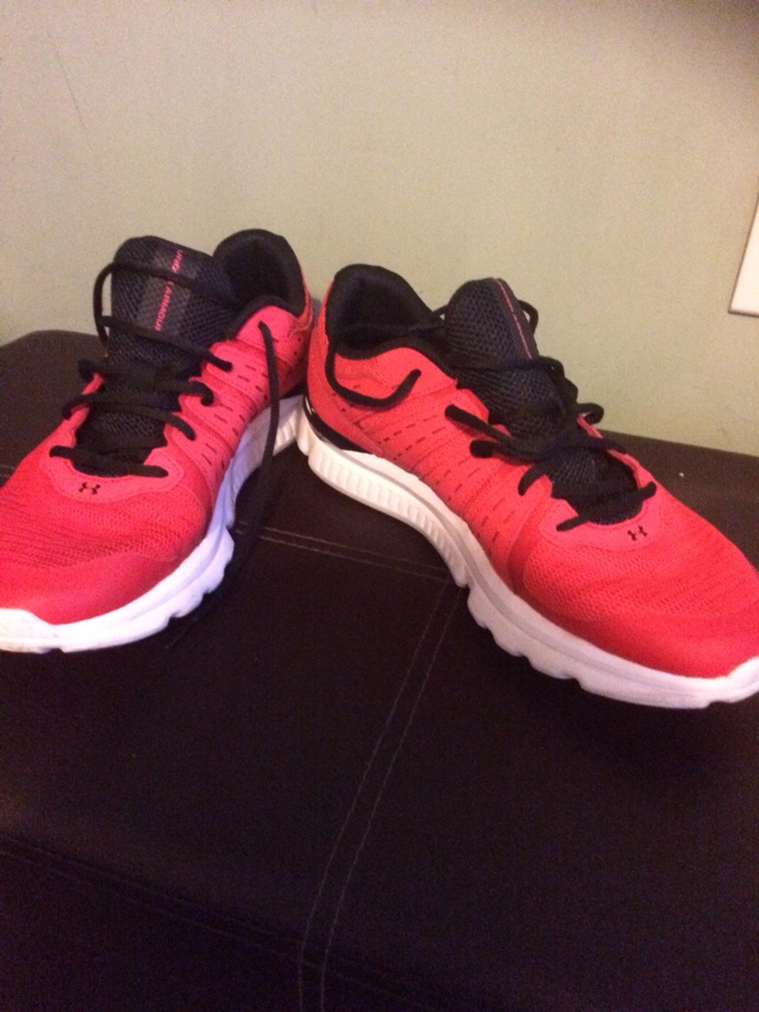under armour red trainers