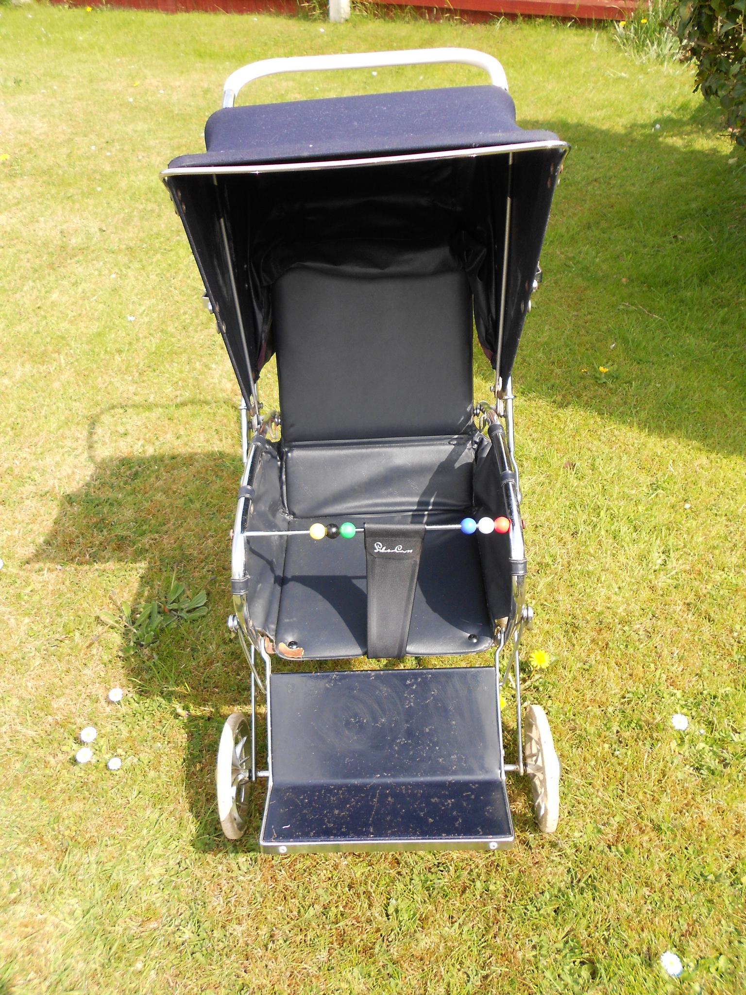 old silver cross pushchair