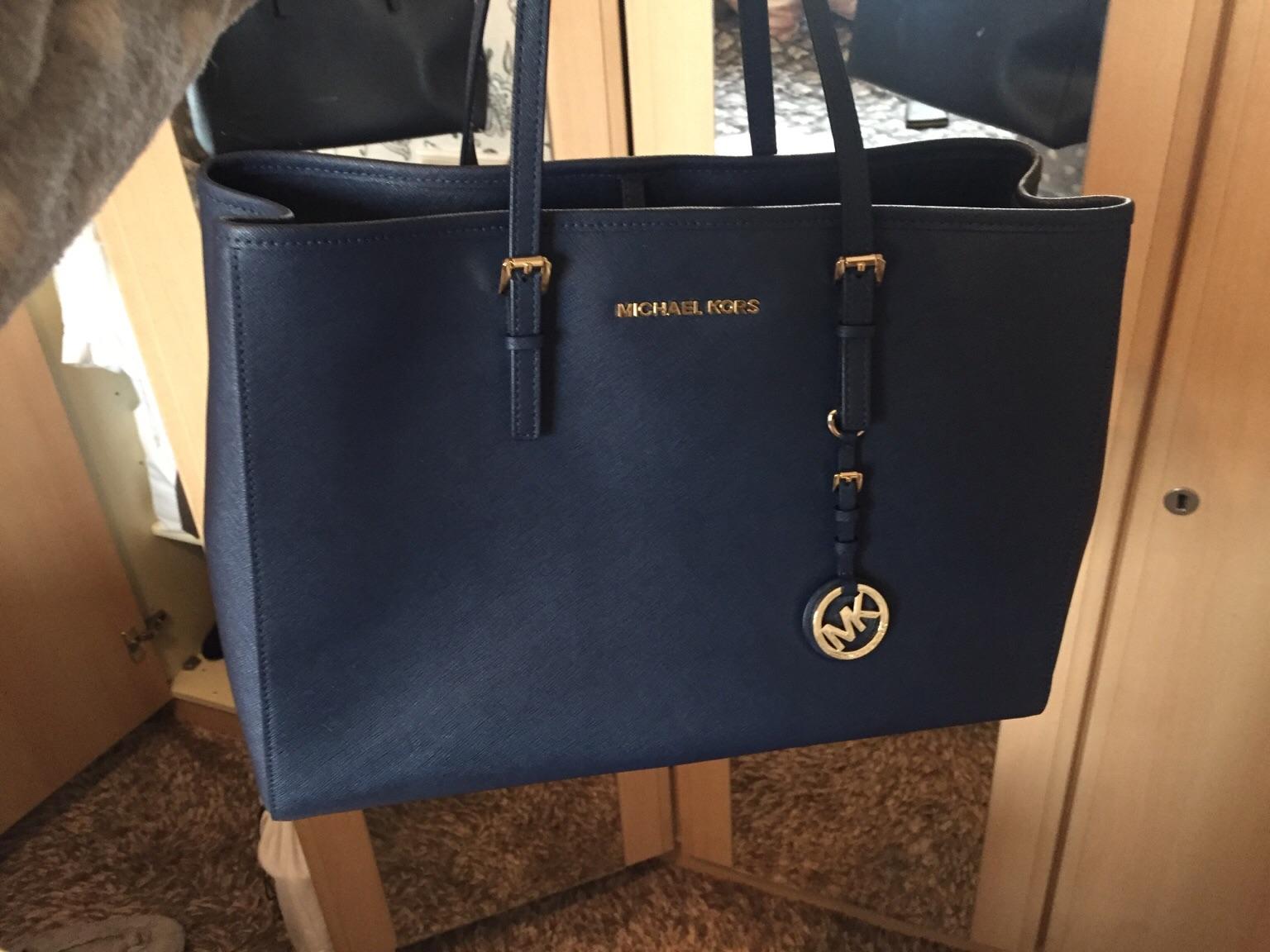michael kors navy blue handbags