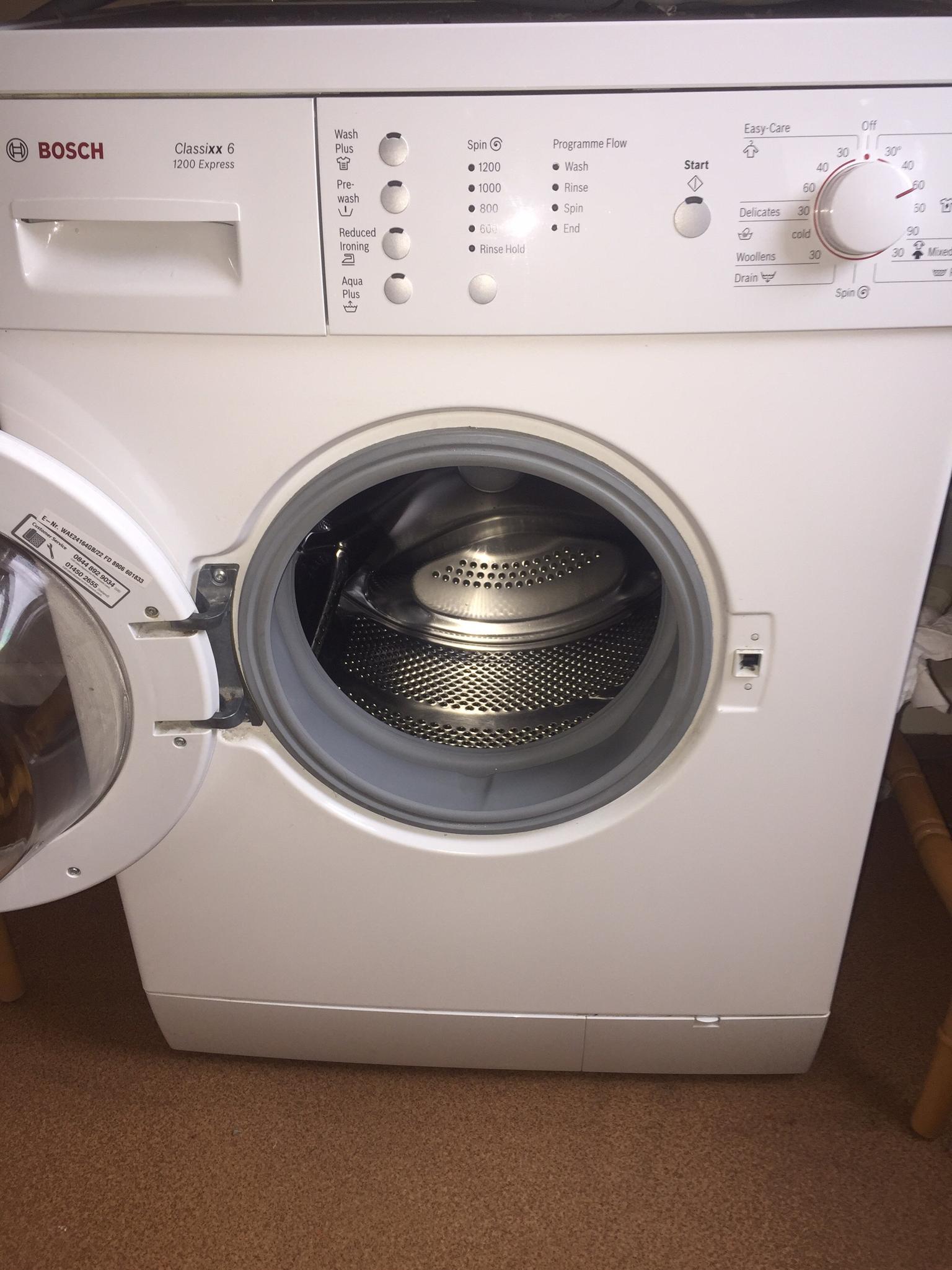 Bosch Classixx 6 1200 Express Washing Machine In Sl4 Windsor For