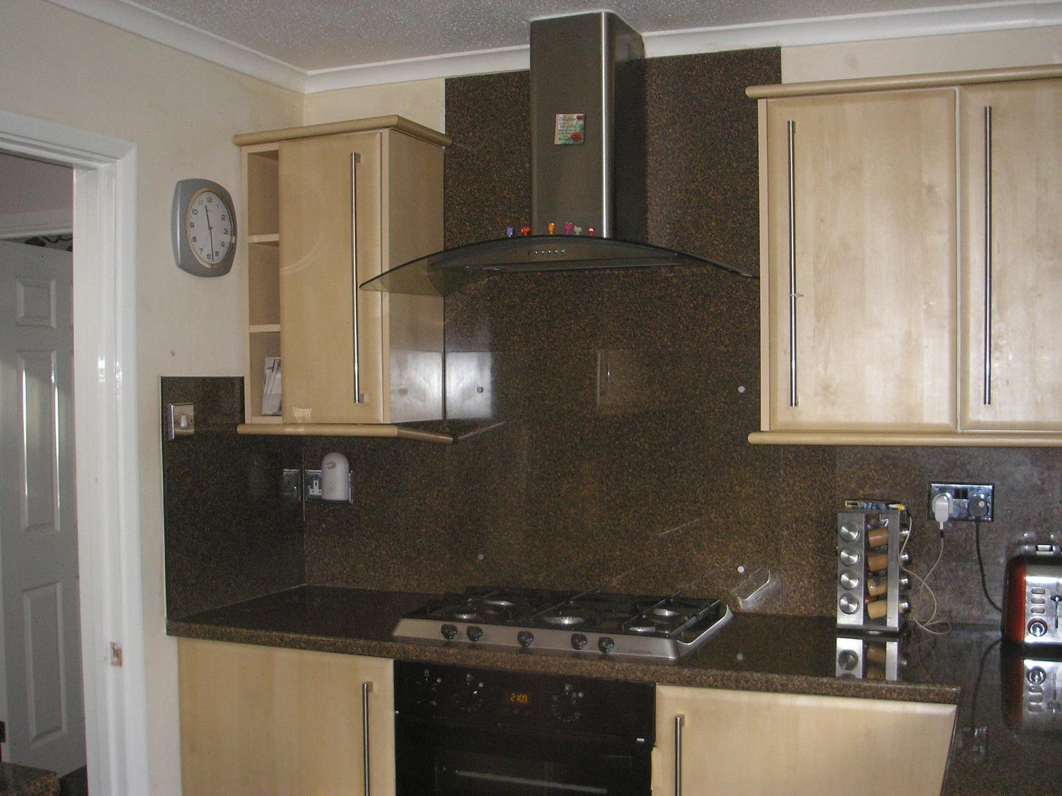Complete Kitchen Cabinets Cupboards In Tq12 Kingsteignton