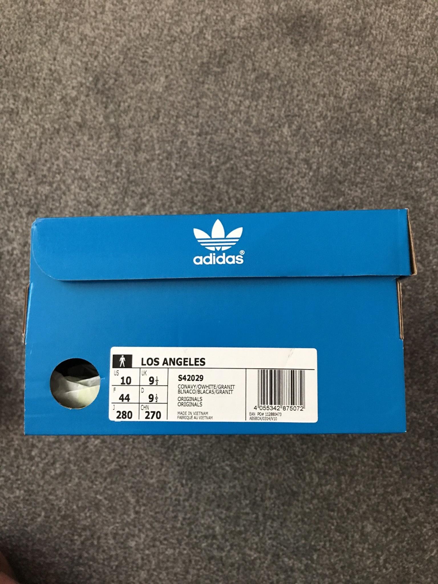 Adidas Los Angeles - UK 9.5 in L9 