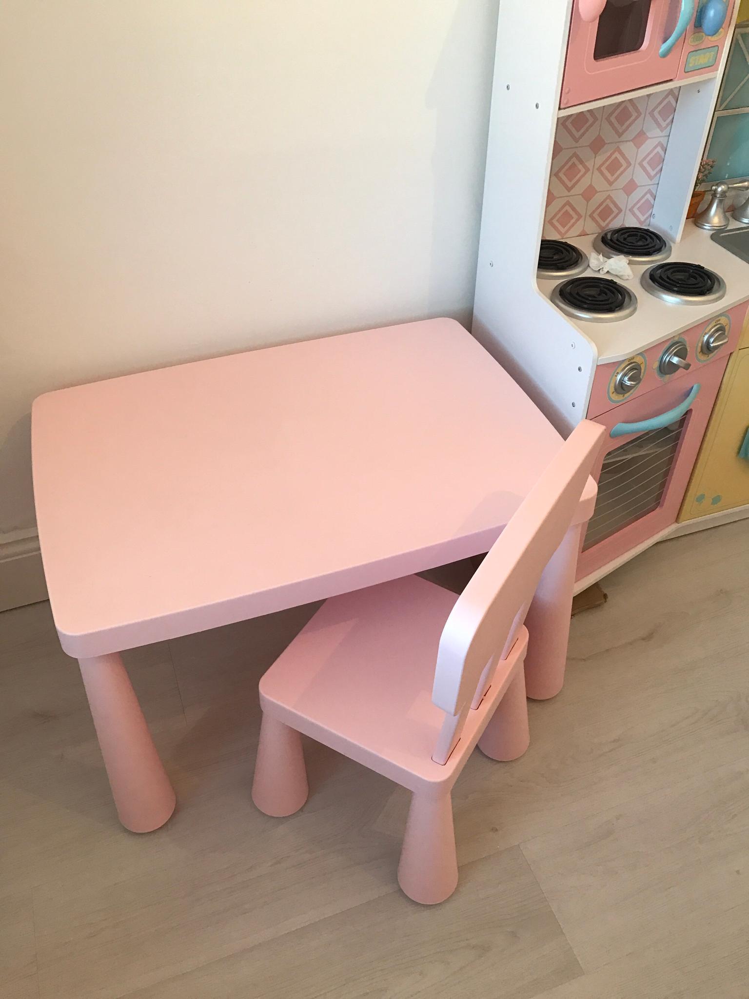 mammut pink table