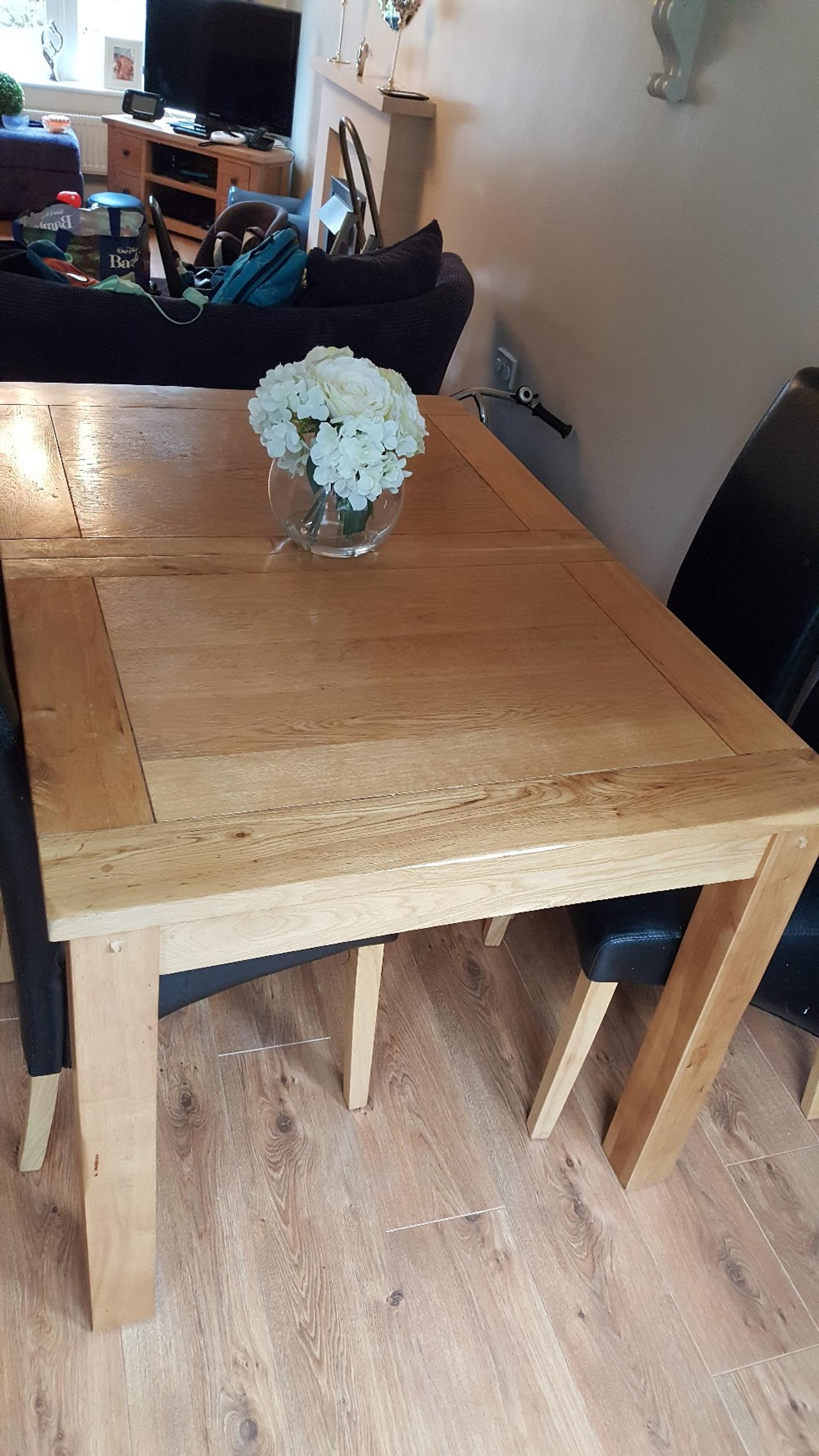 Solid Oak Extendable Dining Table In St19 Penkridge Fur 100 00 Zum Verkauf Shpock De