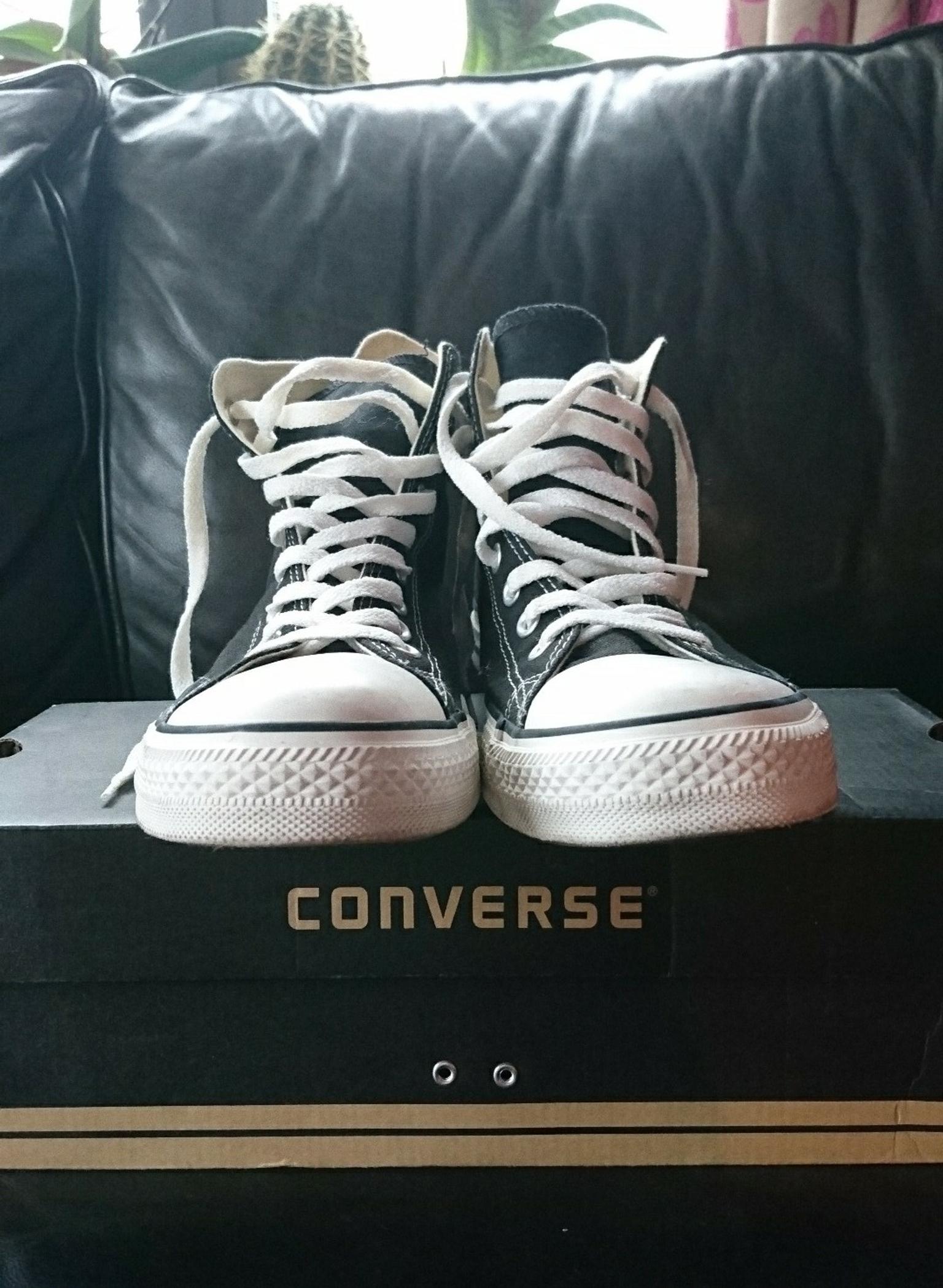 converse for flat feet