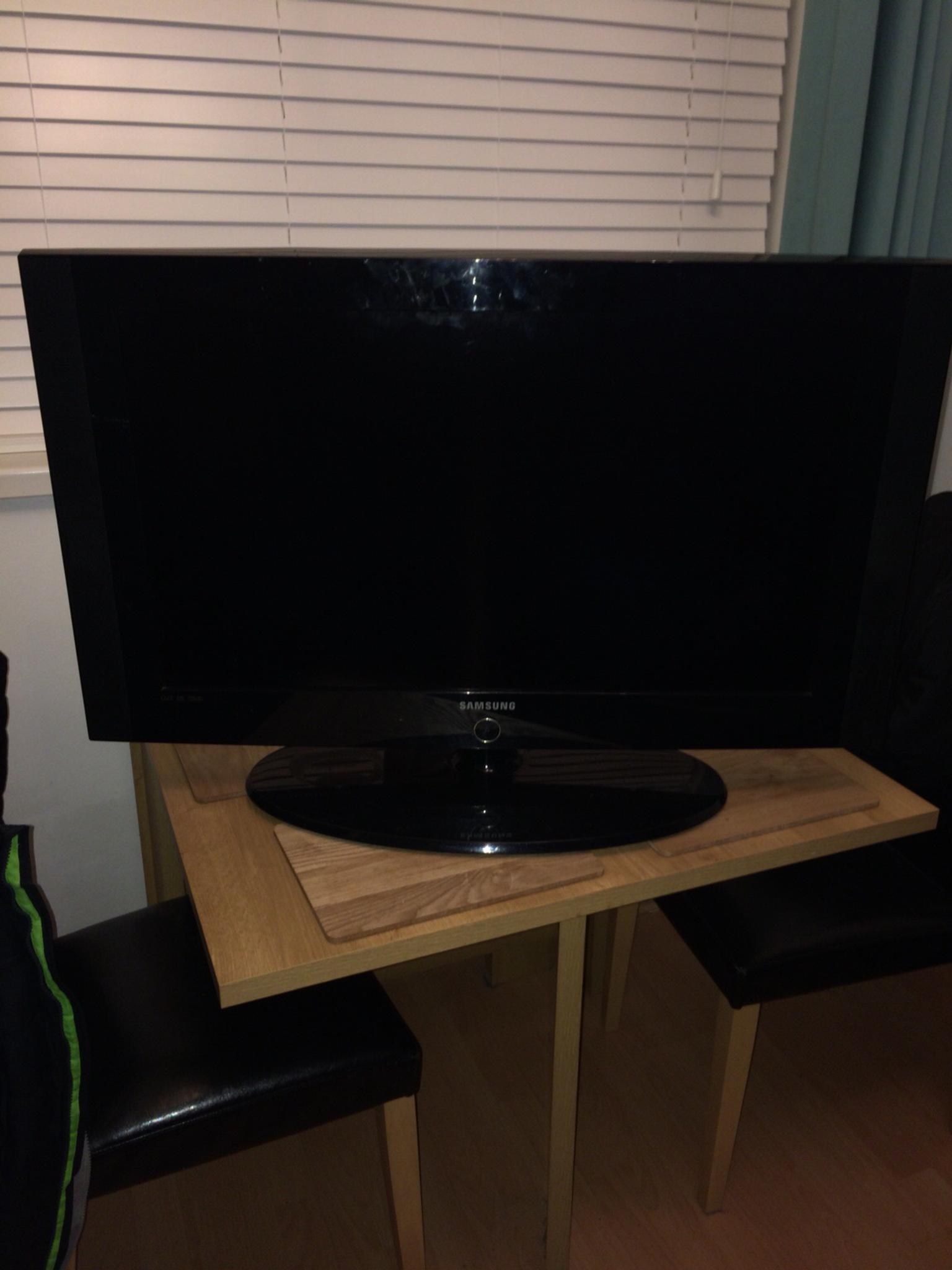 Faulty Samsung 32 Tv Spares Or Repair In Dl17 Ferryhill For