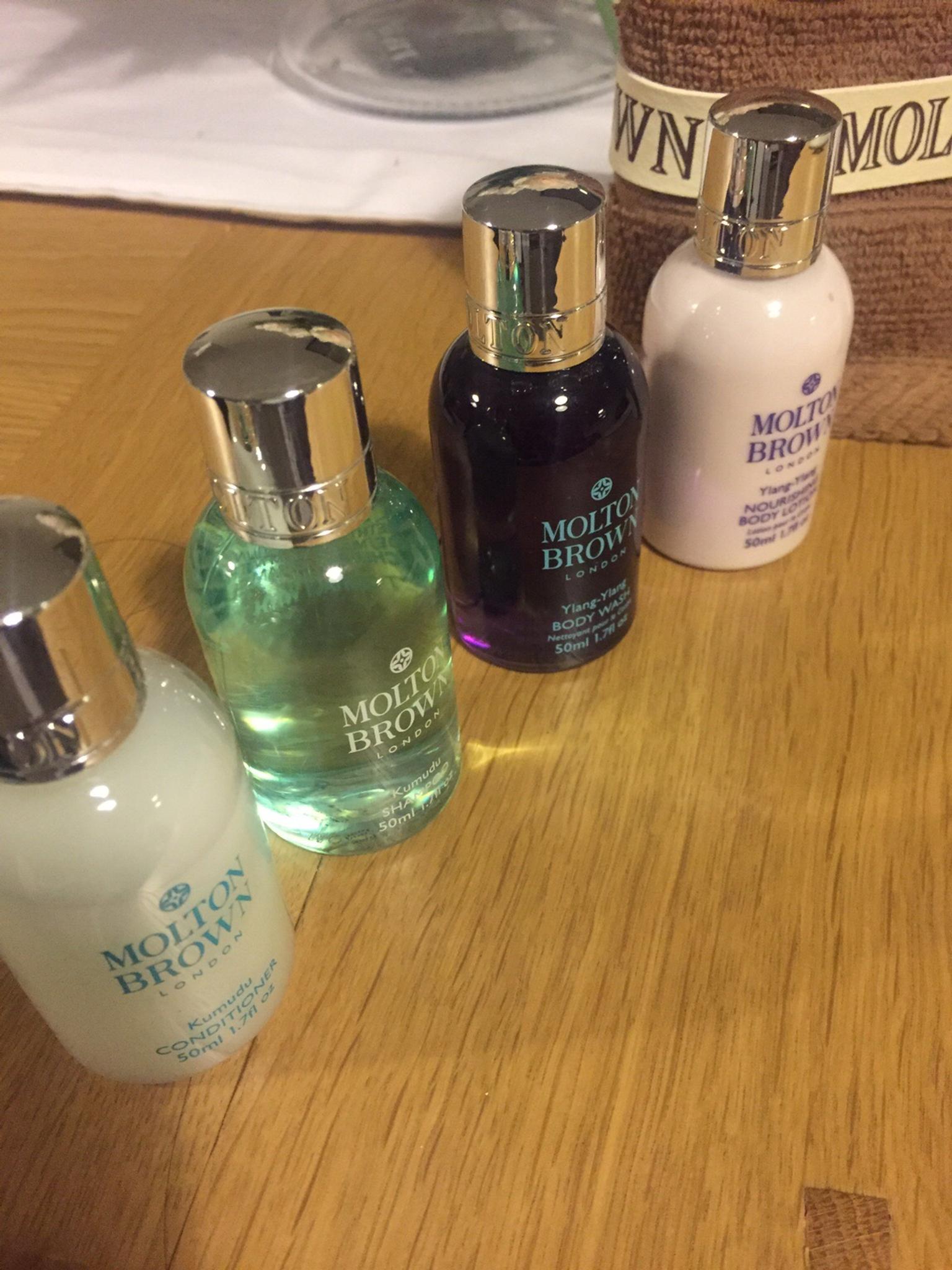 NEW molton brown gift set in WS10