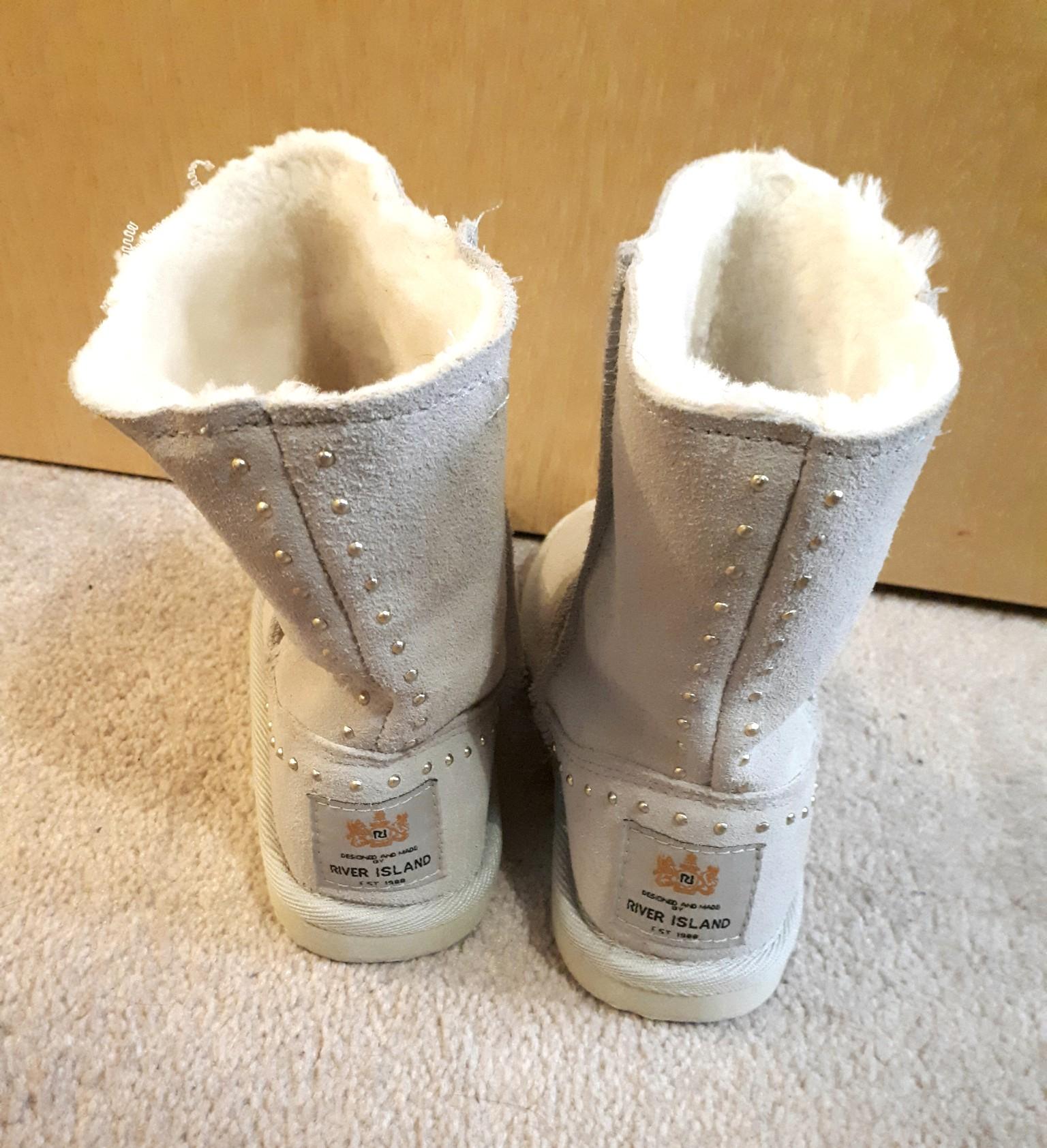 ugg boots rivers