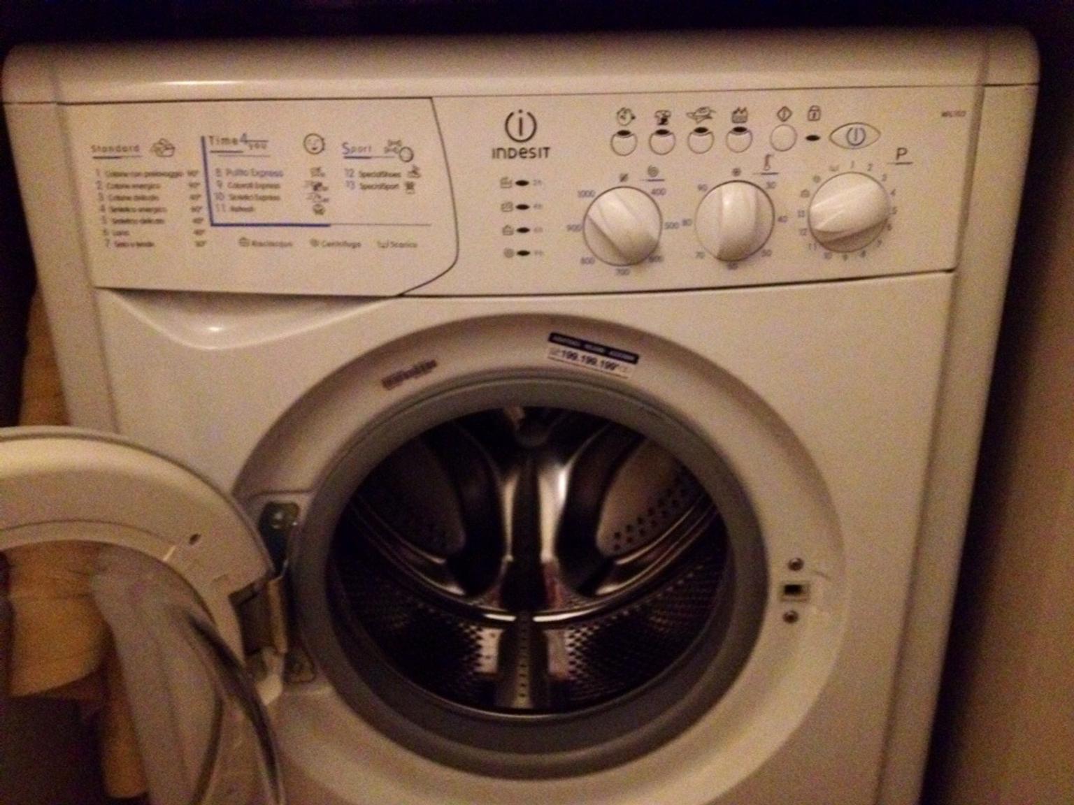 converse bianche lavatrice hotpoint