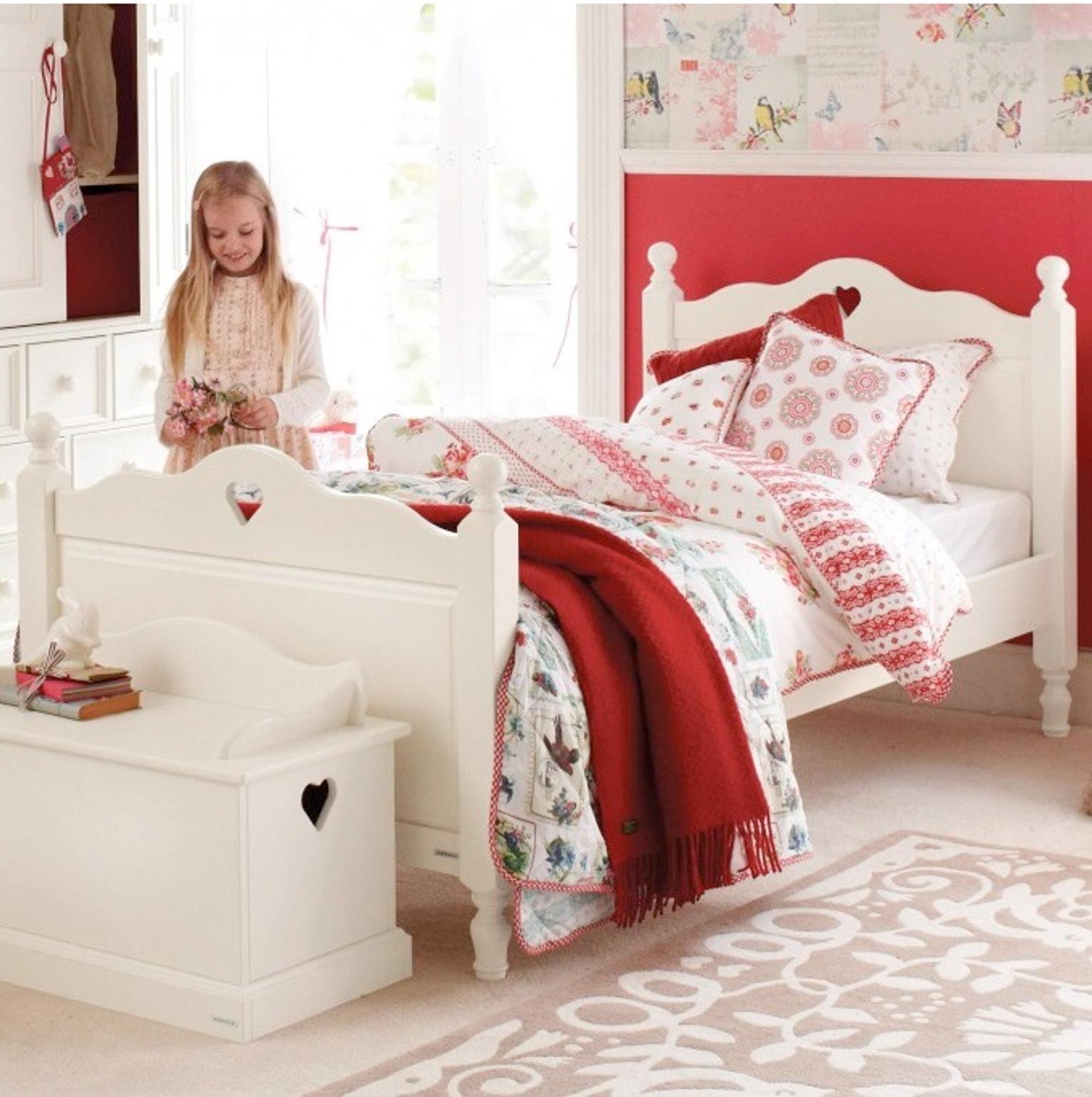 Aspace Children S Bedroom Furniture In Tw2 Twickenham Fur 75 00