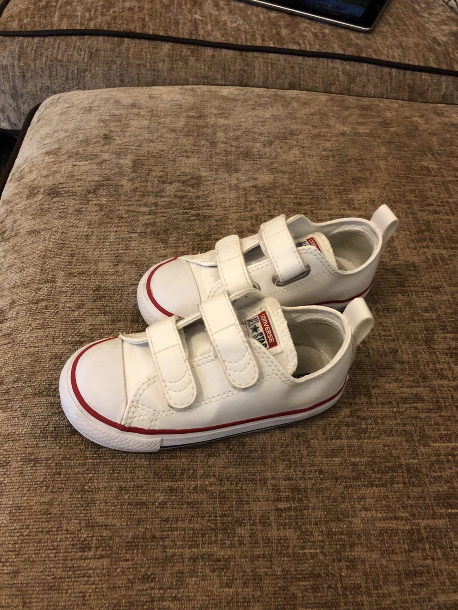 baby converse size 8
