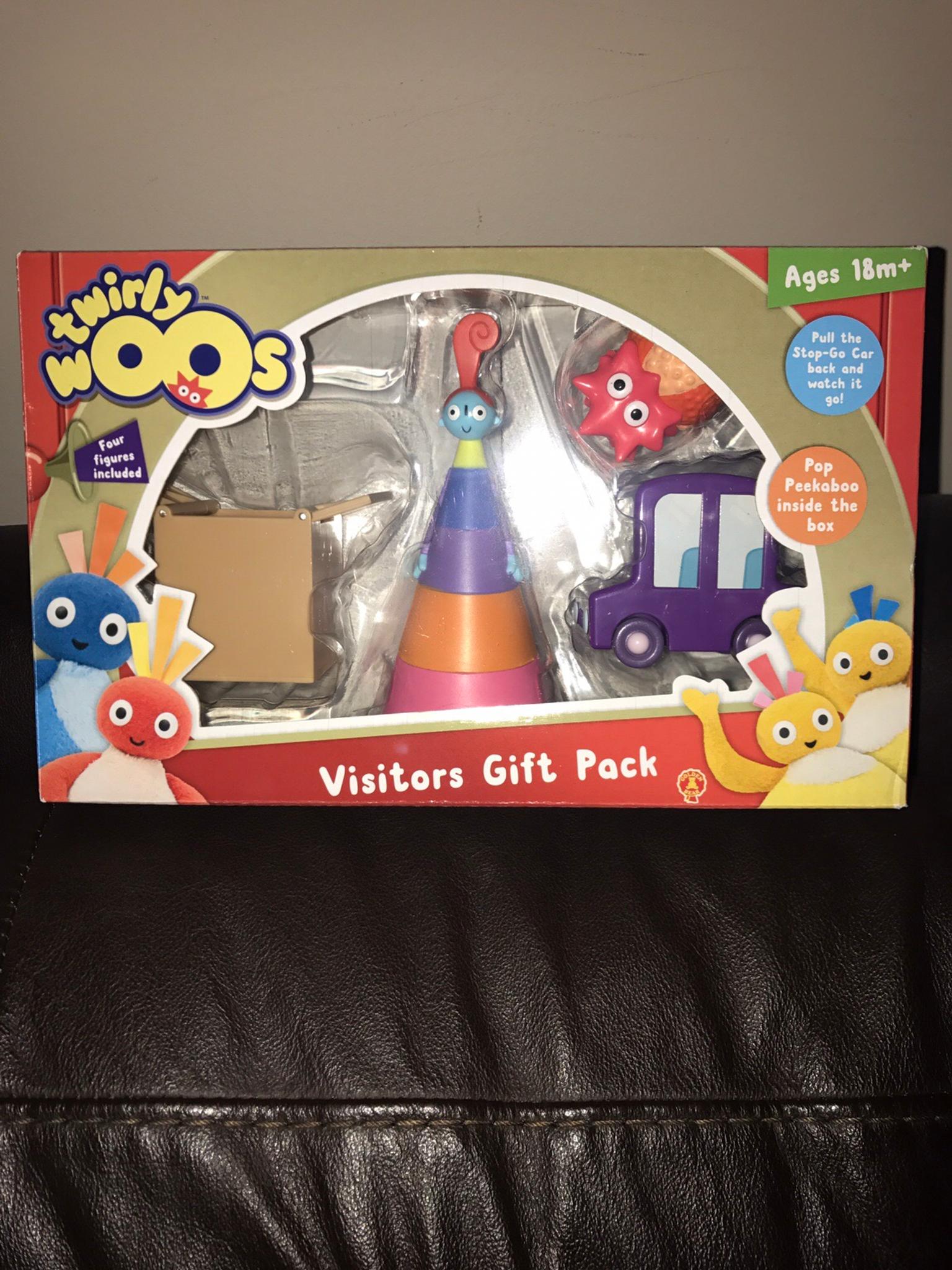 Twirlywoos 5 figure character gift pack 