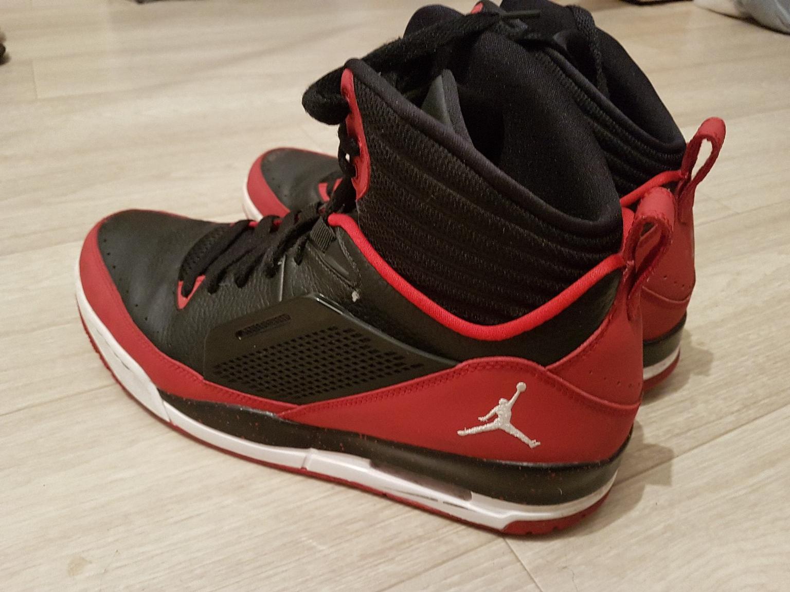 Jordan Flight 98 Jordans schwarz/rot 46 